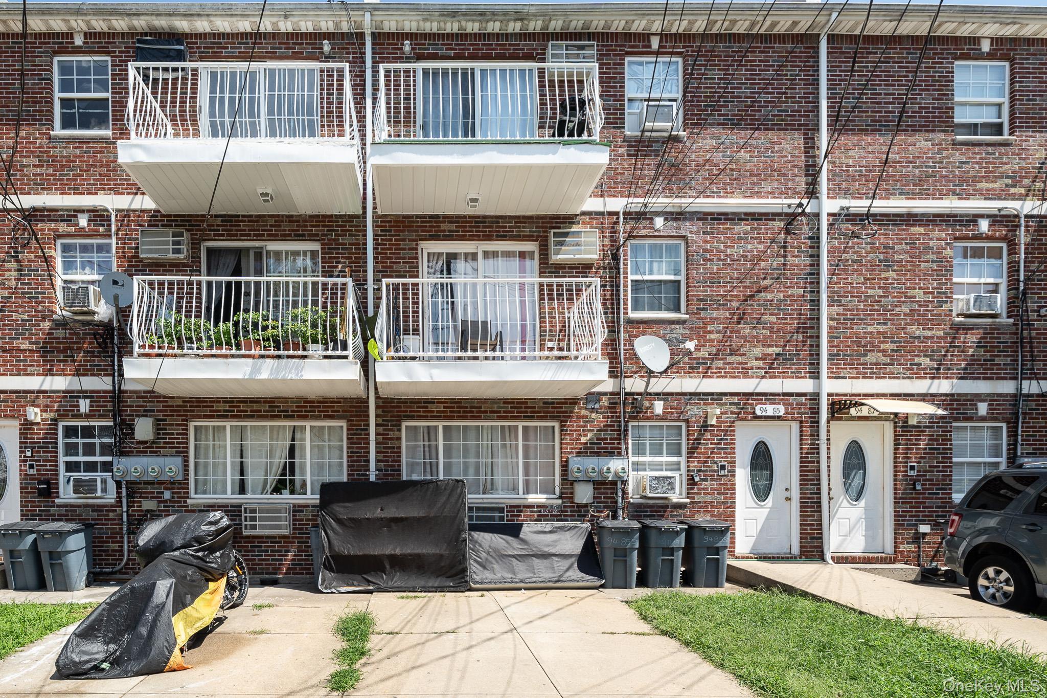 Single Family 218th Street Queens, NY 11428, MLS-1045828-2
