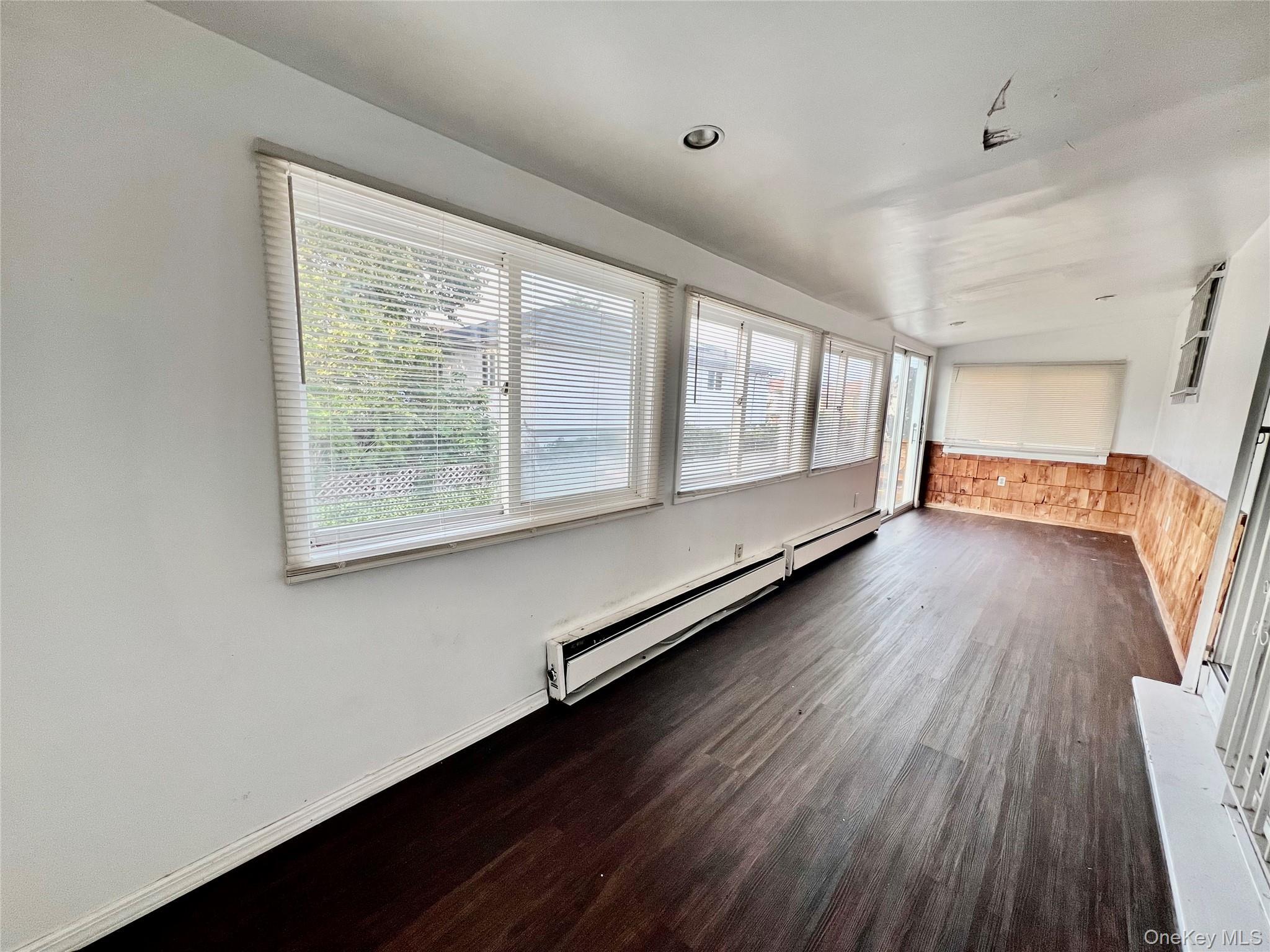 Single Family 164th Avenue Queens, NY 11414, MLS-1045832-15