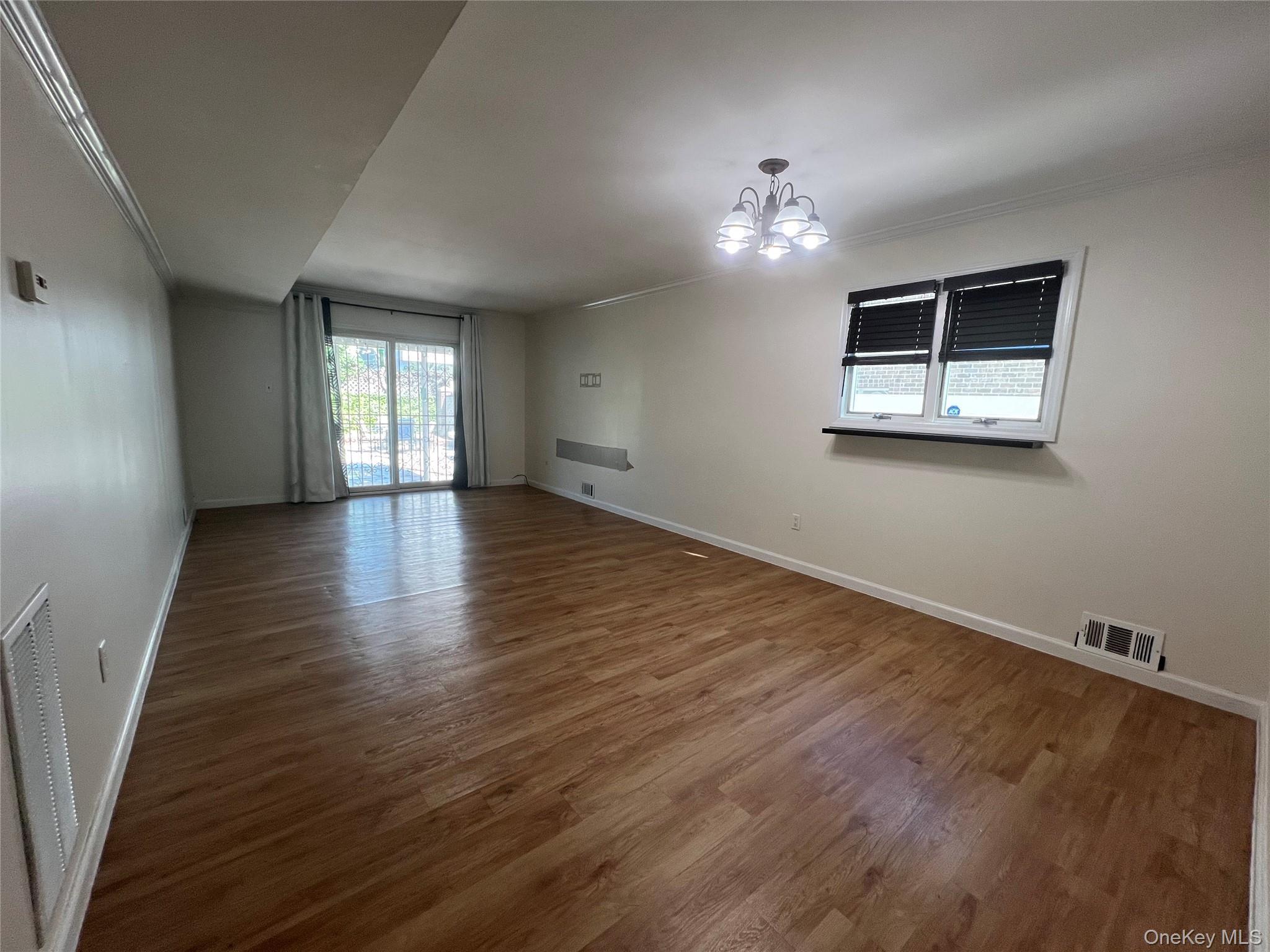 Single Family 164th Avenue Queens, NY 11414, MLS-1045832-26
