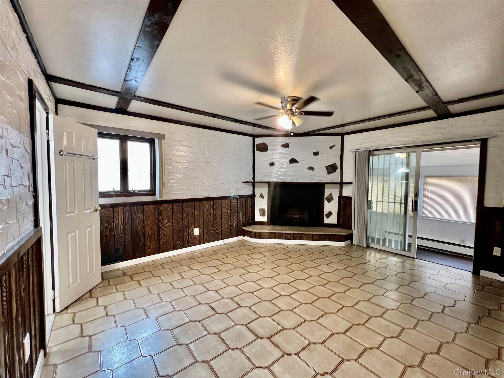 Single Family 164th Avenue Queens, NY 11414, MLS-1045832-9