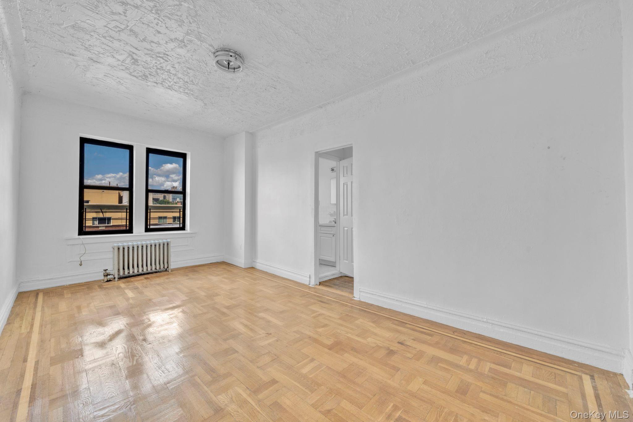 Coop Summit Avenue Bronx, NY 10452, MLS-1045838-4