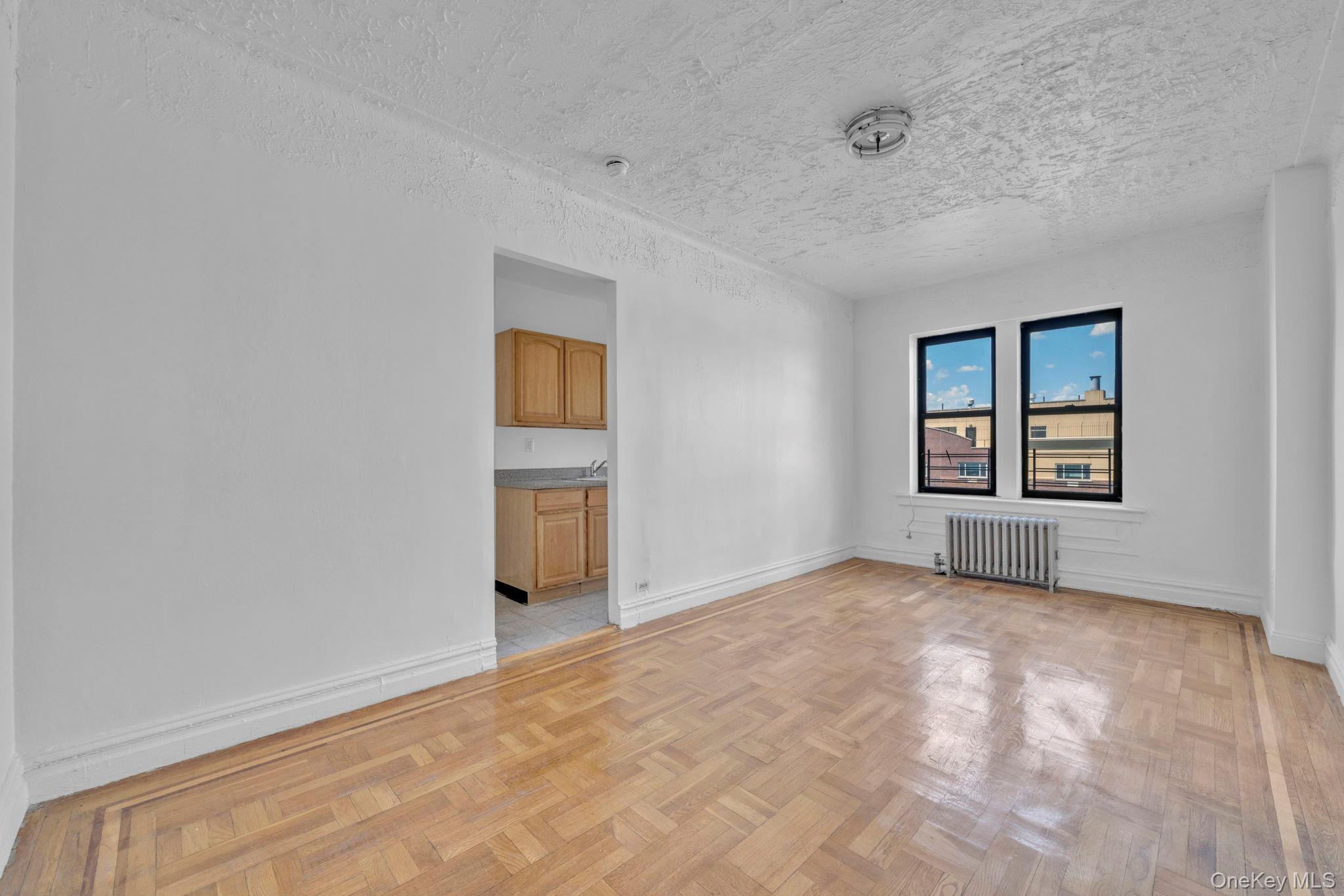Coop Summit Avenue Bronx, NY 10452, MLS-1045838-5