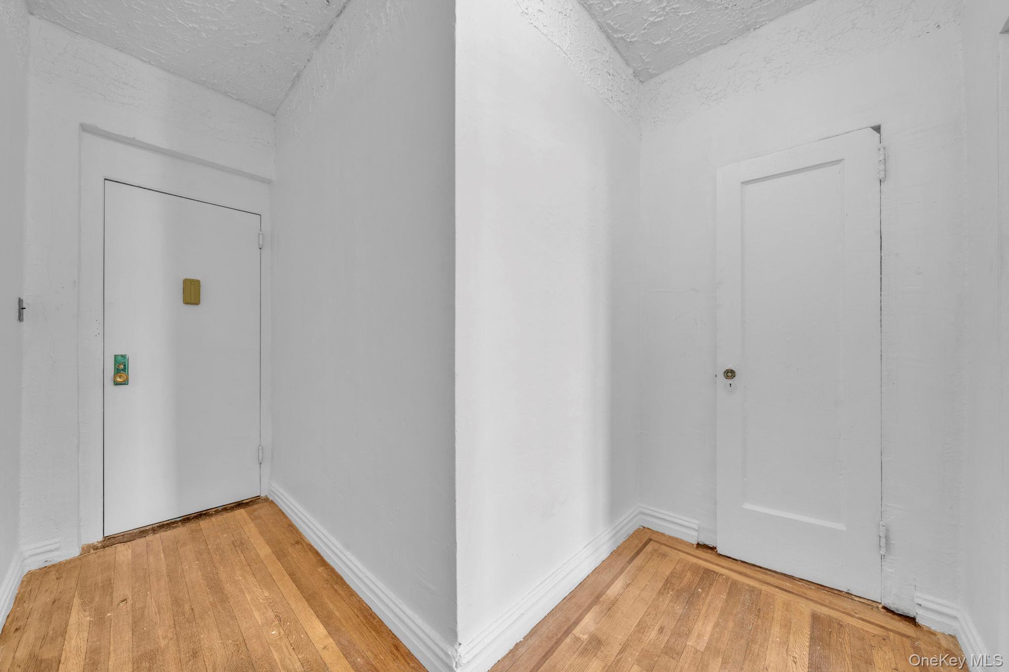 Coop Summit Avenue Bronx, NY 10452, MLS-1045838-9