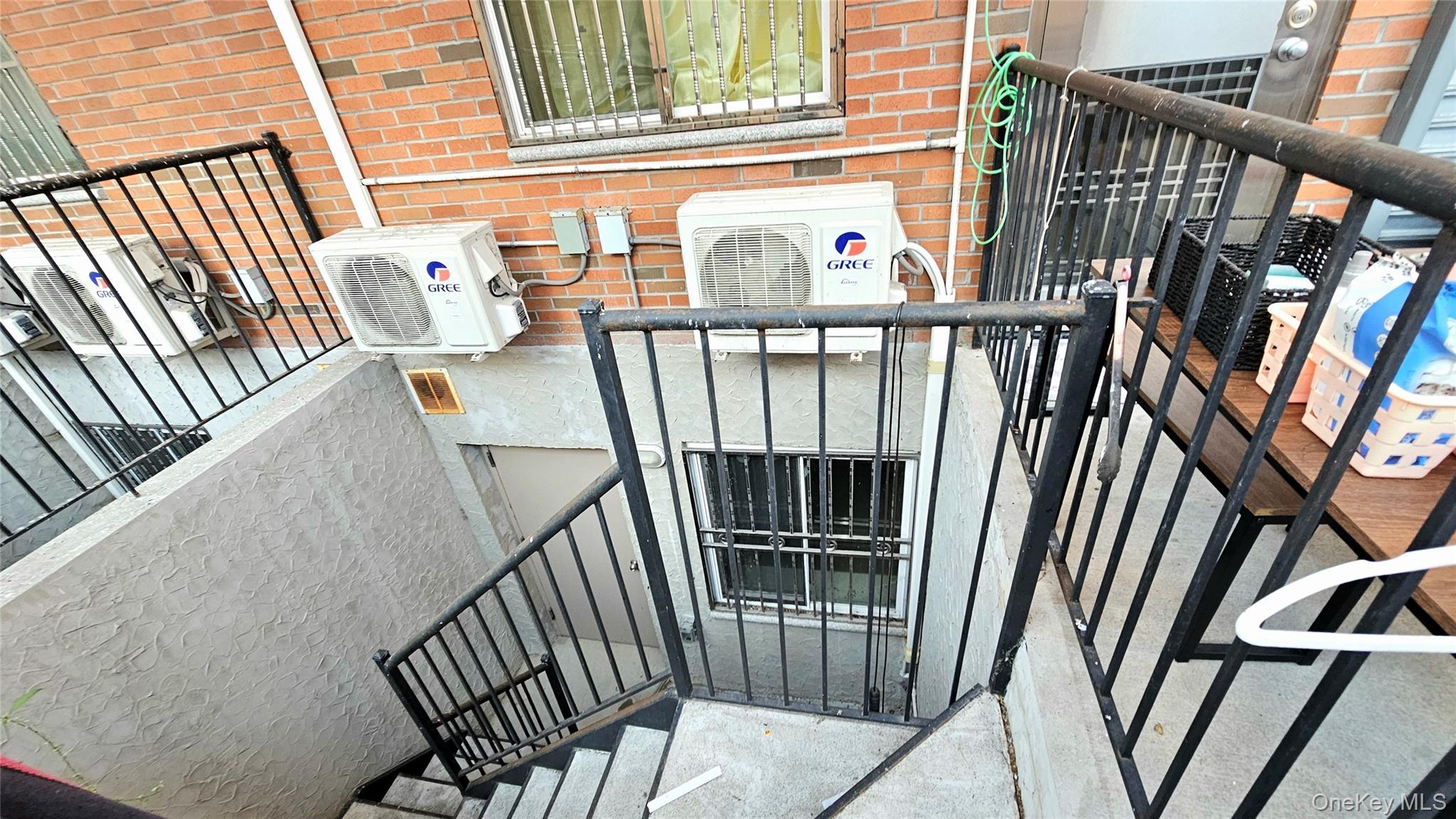Single Family 164 Street Queens, NY 11358, MLS-1045848-3