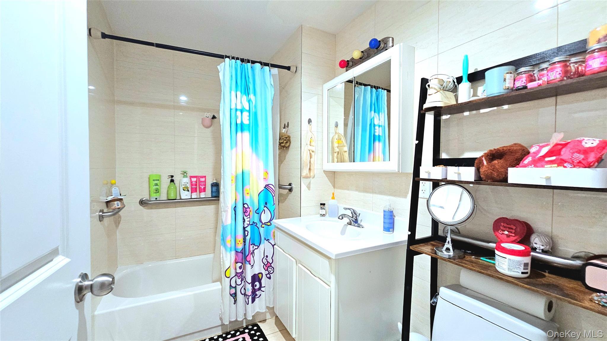 Single Family 164 Street Queens, NY 11358, MLS-1045848-5