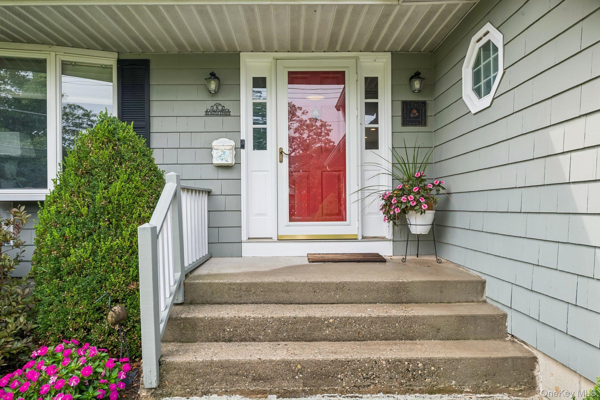 Single Family Maple Avenue  Suffolk County, NY 11772, MLS-1045857-2