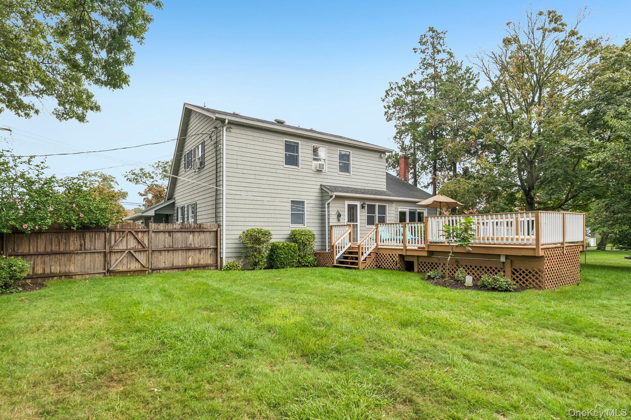 Single Family Maple Avenue  Suffolk County, NY 11772, MLS-1045857-23