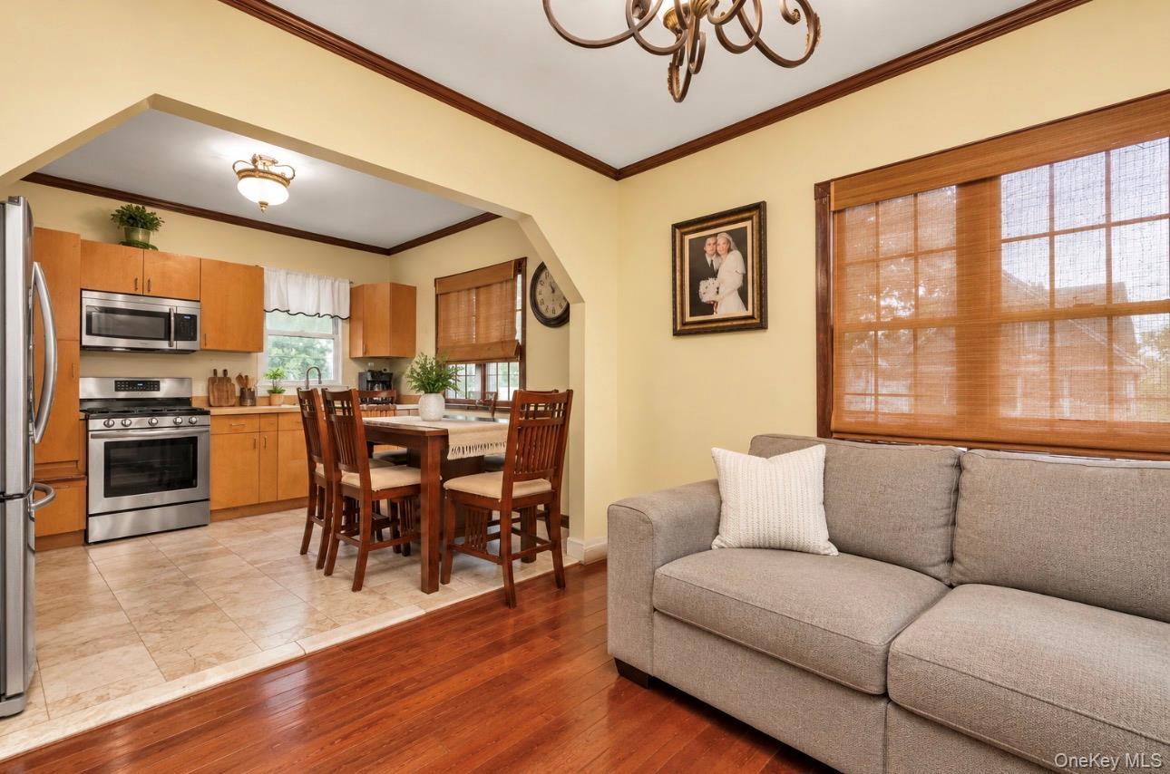 Single Family 88th Street Queens, NY 11421, MLS-1045867-14