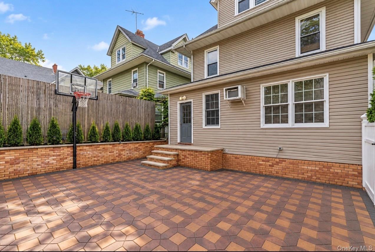 Single Family 88th Street Queens, NY 11421, MLS-1045867-2