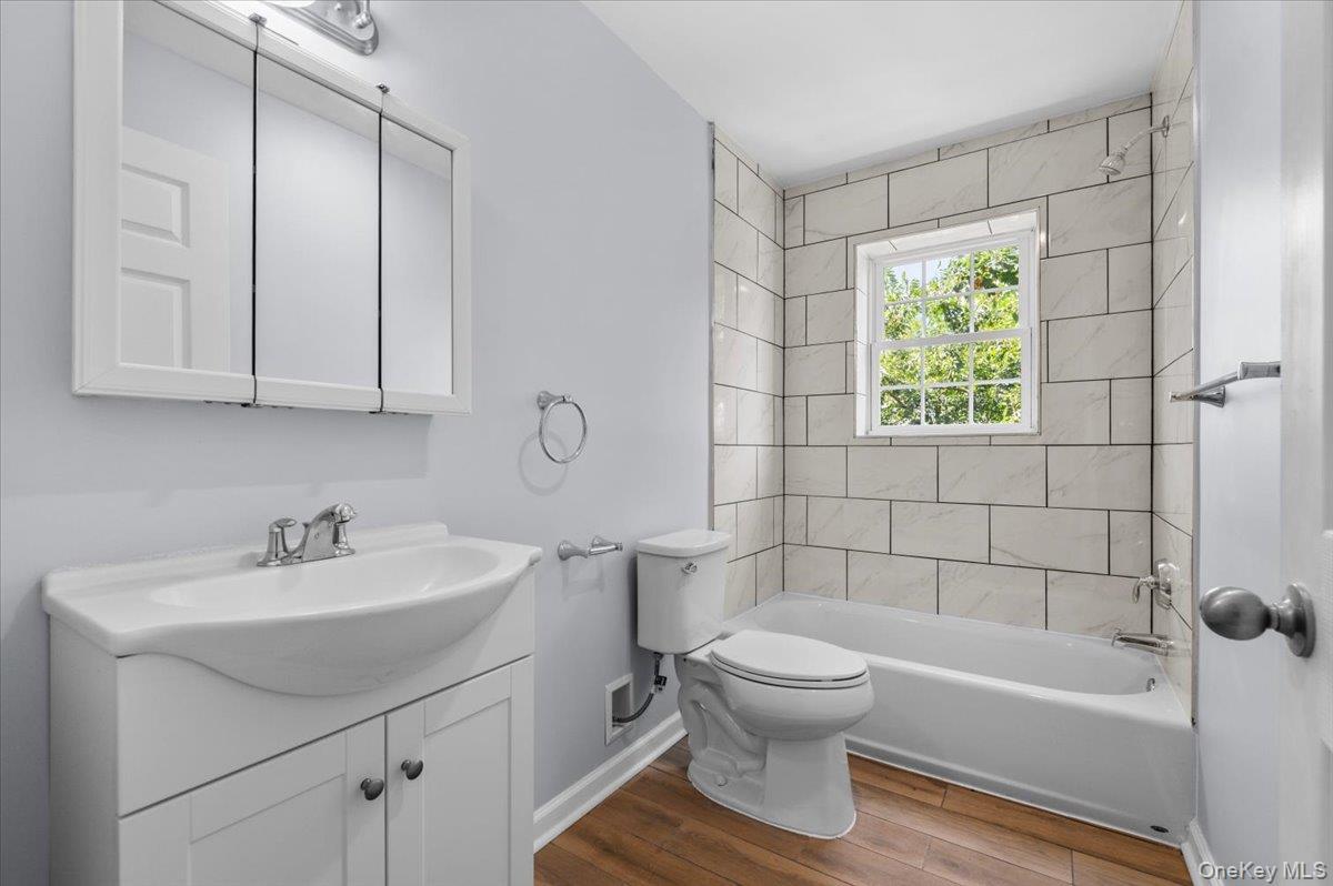 Single Family Hicksville Road Queens, NY 11691, MLS-1045877-10