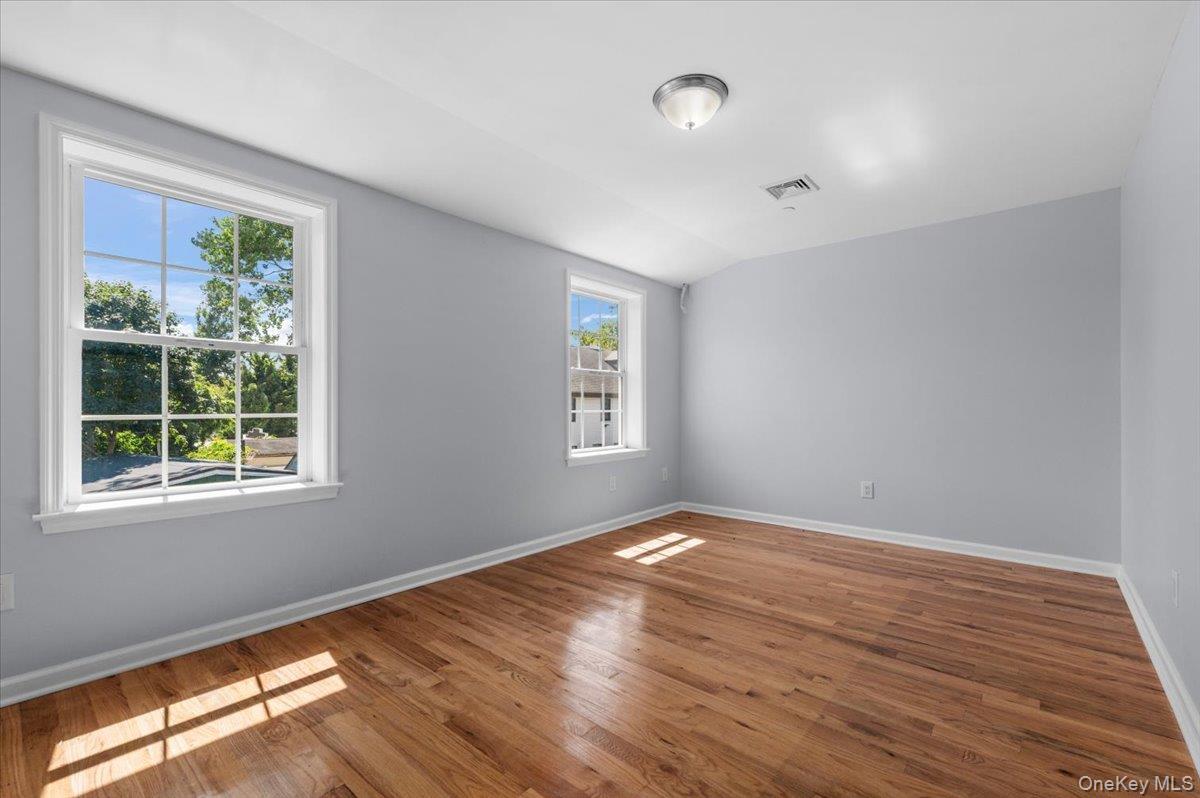 Single Family Hicksville Road Queens, NY 11691, MLS-1045877-8