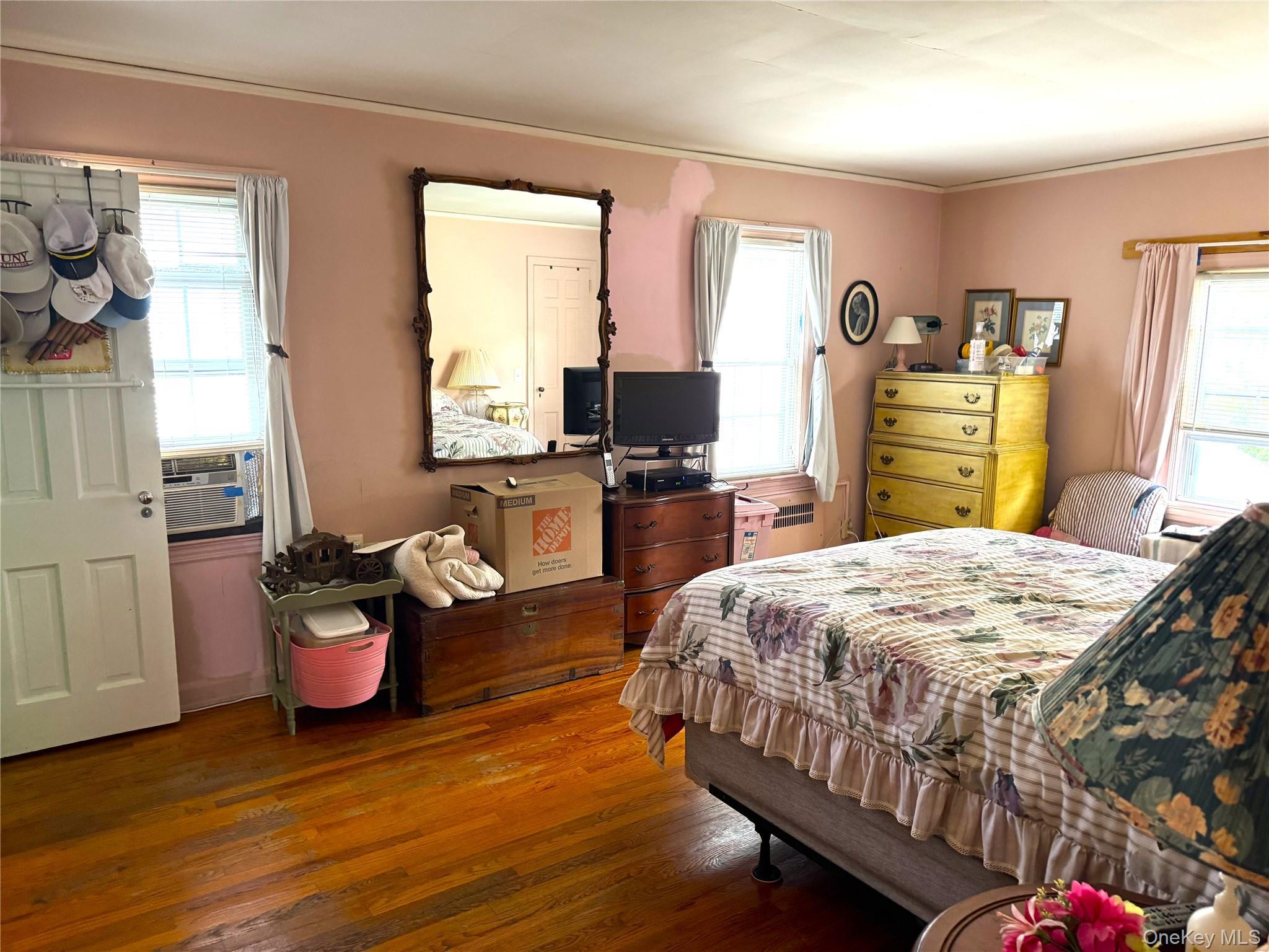 Single Family Elaine Terrace Westchester County, NY 10701, MLS-1045881-19