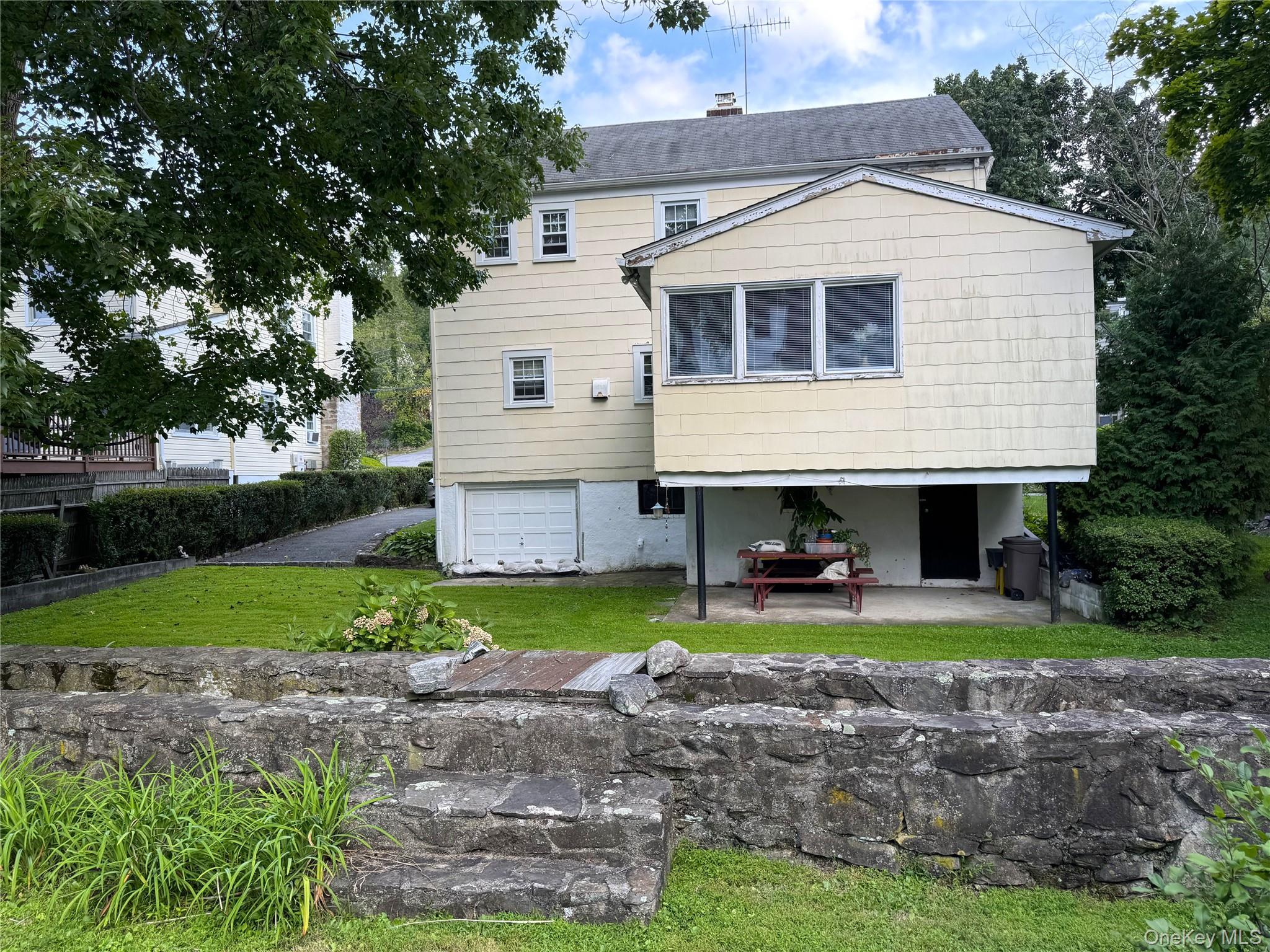 Single Family Elaine Terrace Westchester County, NY 10701, MLS-1045881-4