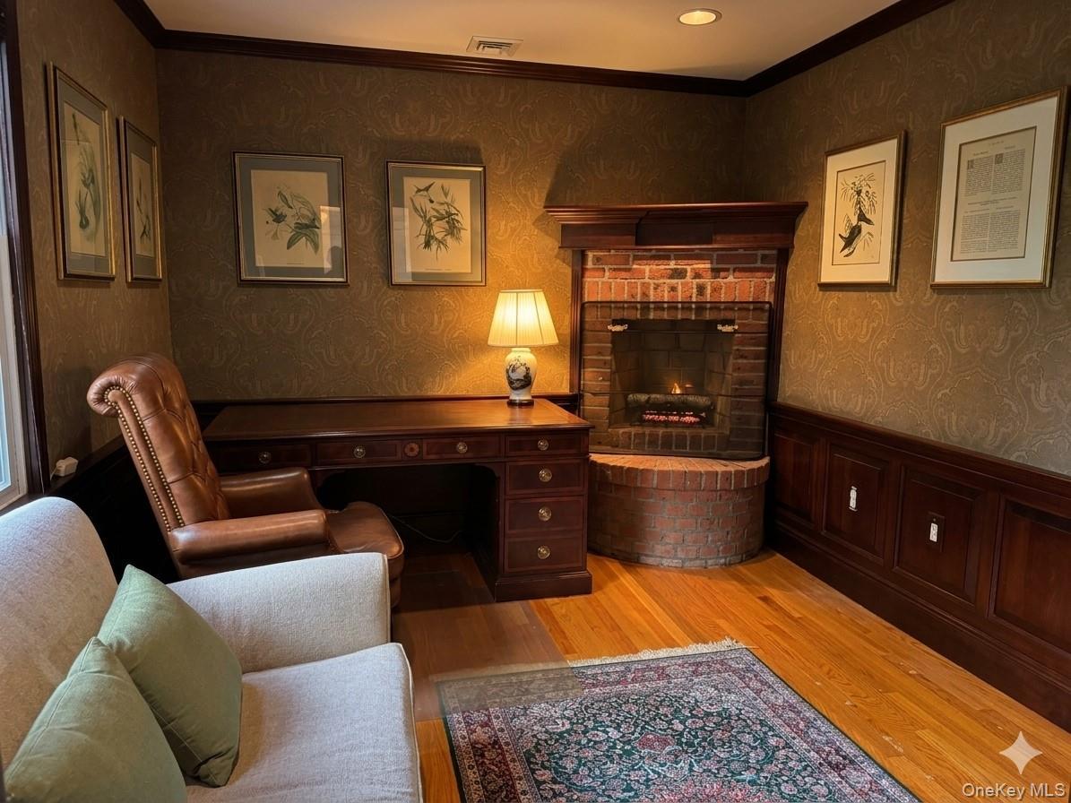 Single Family Elder Road  Suffolk County, NY 11751, MLS-1045909-9