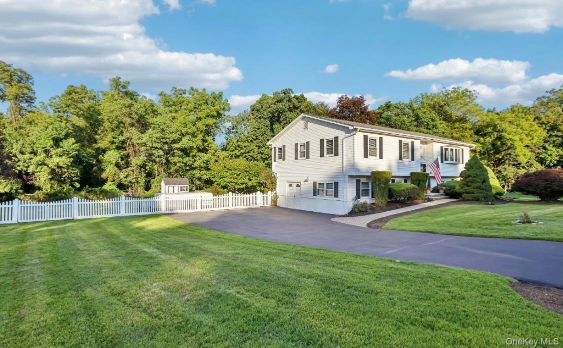 Single Family Pine Drive Rockland County, NY 10980, MLS-1045913-2