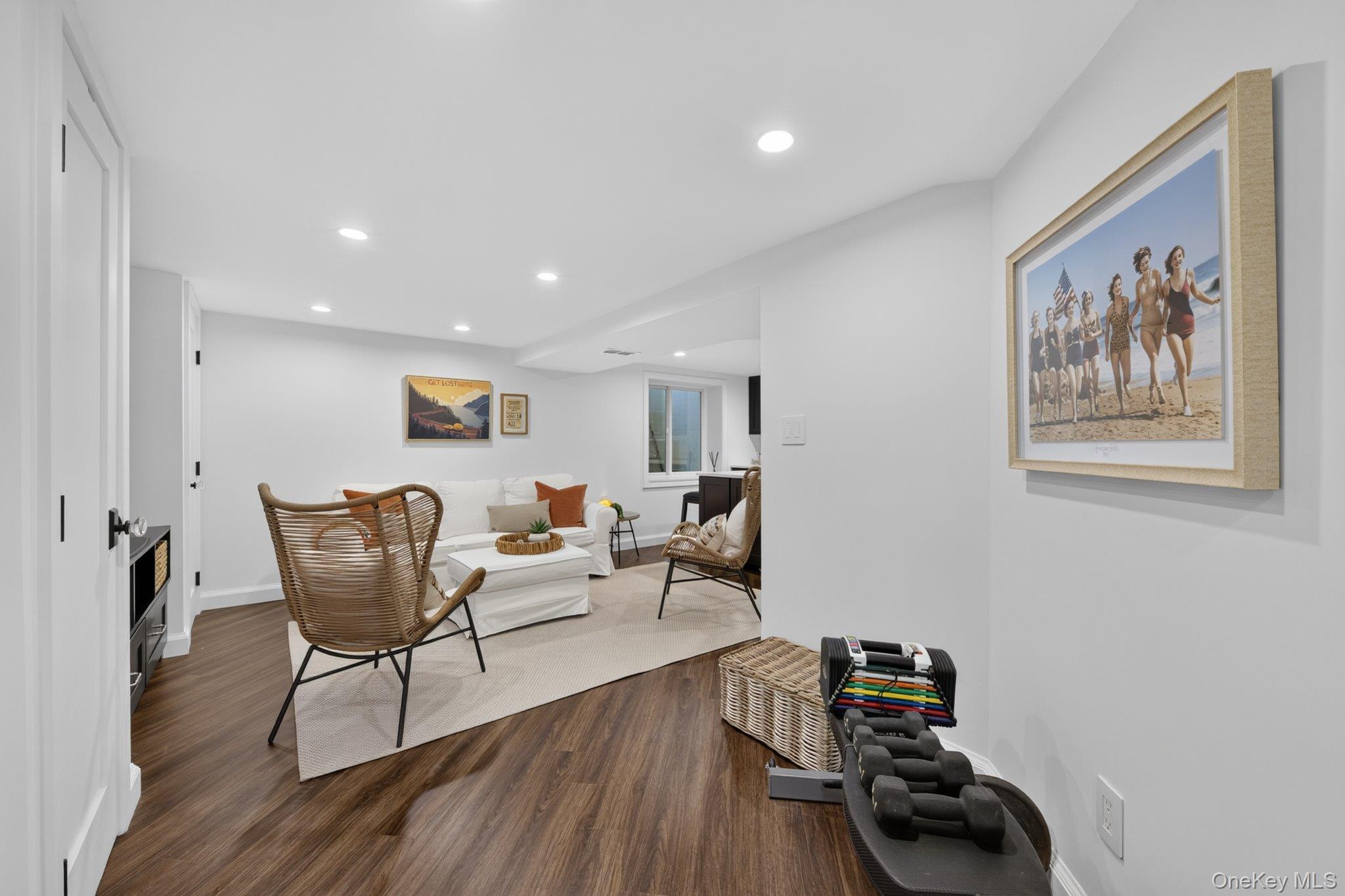 Single Family S Longfellow Street  Westchester County, NY 10530, MLS-1045927-25