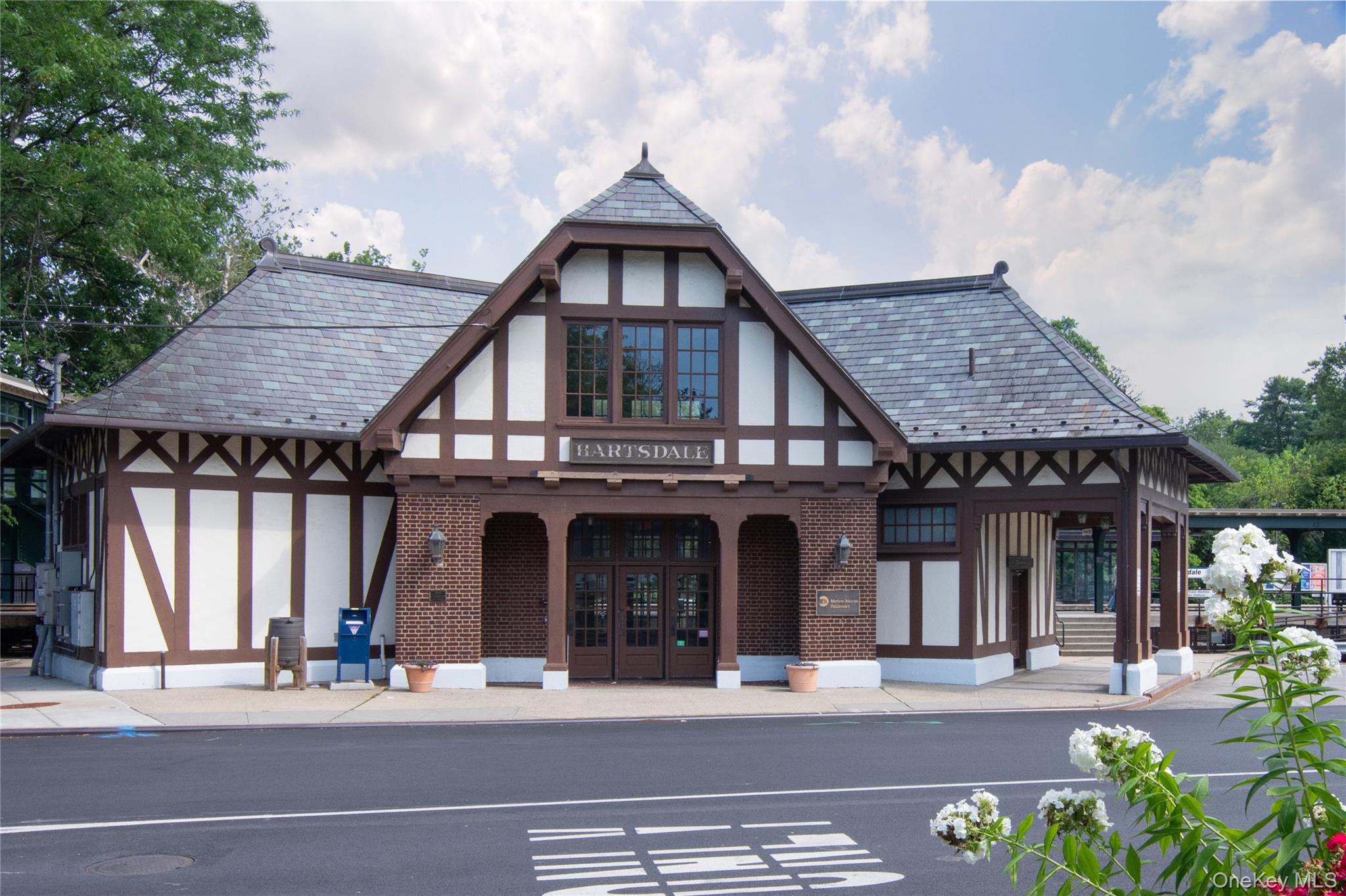 Single Family S Longfellow Street  Westchester County, NY 10530, MLS-1045927-31