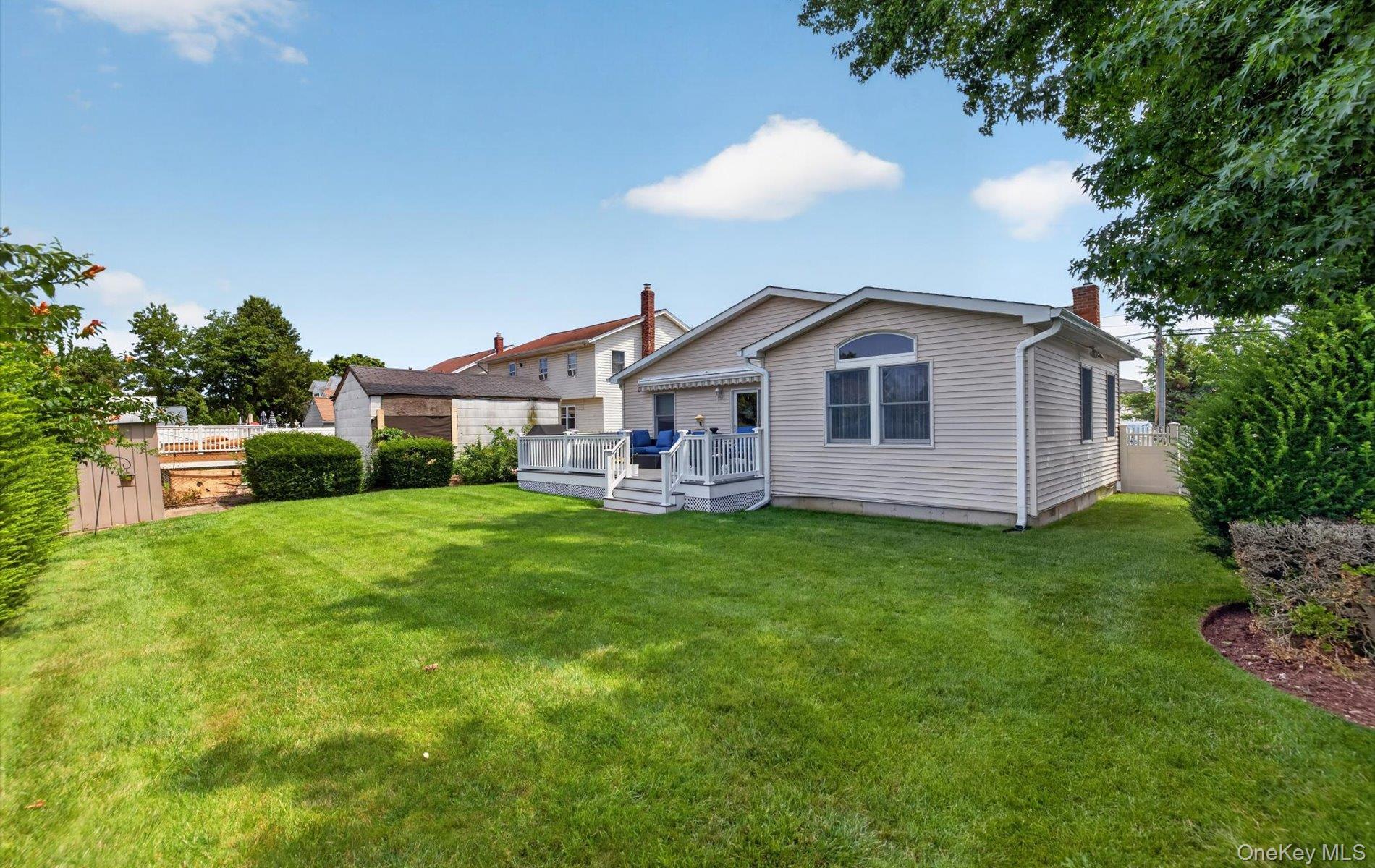 Single Family Park Lane  Nassau County, NY 11758, MLS-1045932-27