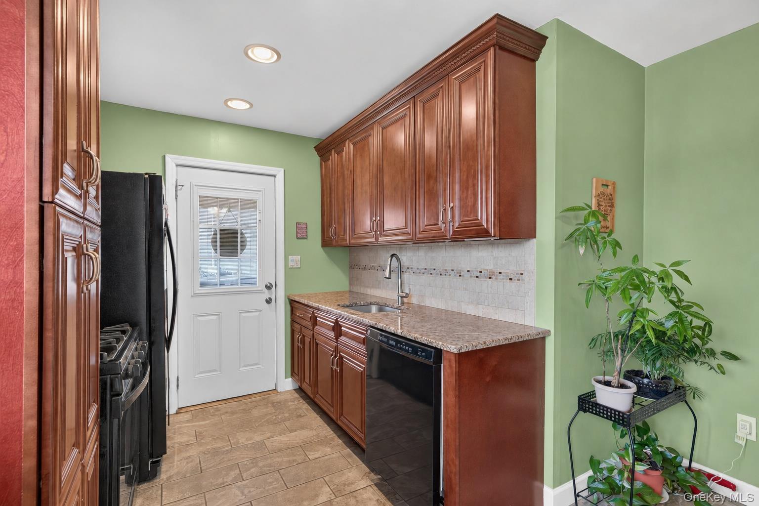 Single Family Park Lane  Nassau County, NY 11758, MLS-1045932-4