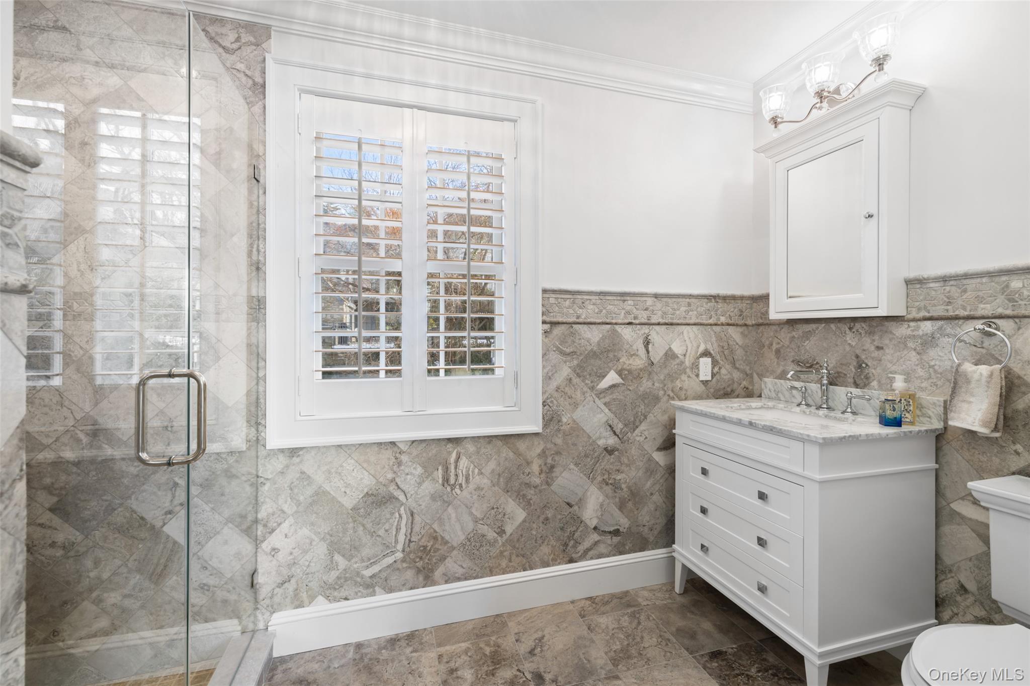 Single Family Scenic Place Bronx, NY 10463, MLS-1045933-15