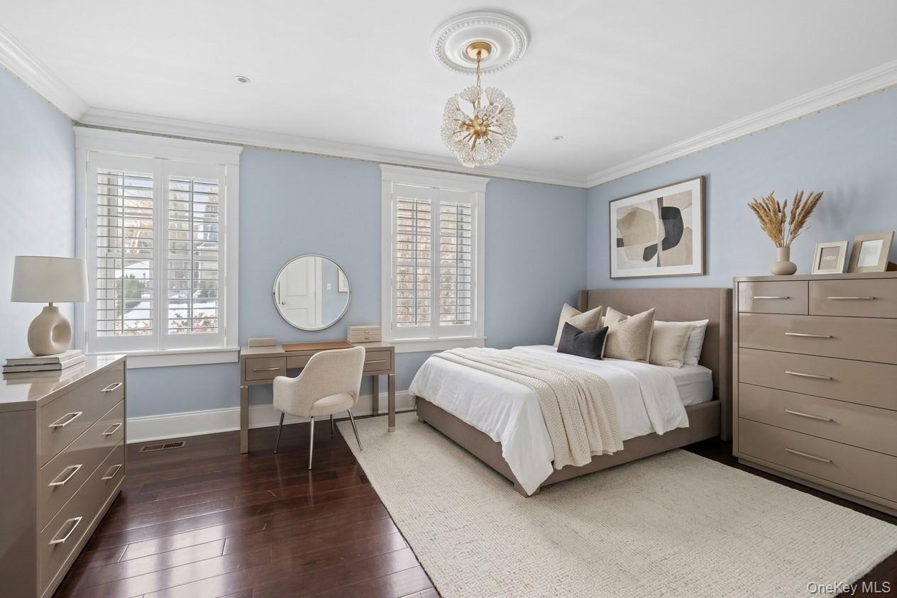 Single Family Scenic Place Bronx, NY 10463, MLS-1045933-19