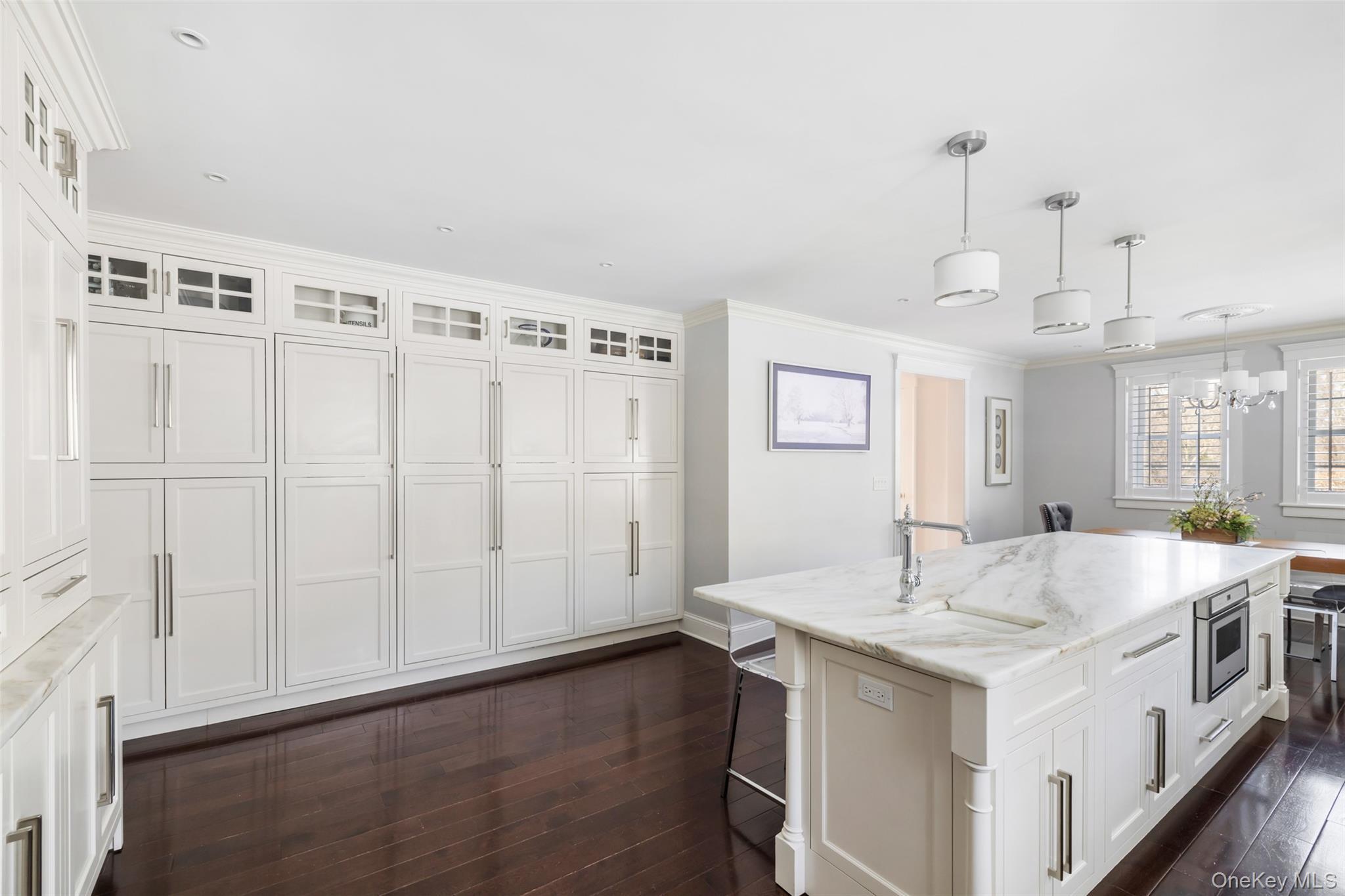 Single Family Scenic Place Bronx, NY 10463, MLS-1045933-9