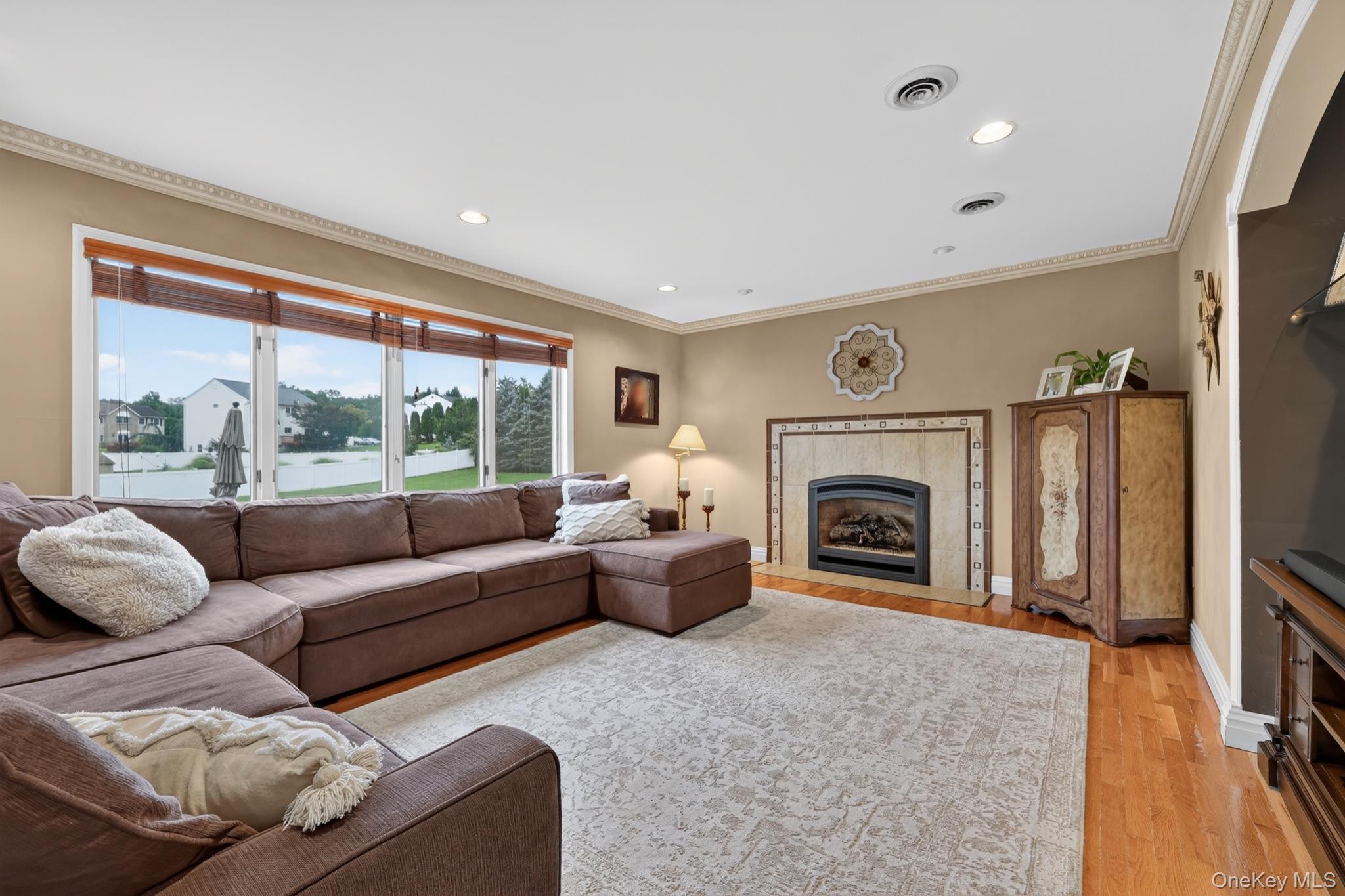 Single Family Lowell Drive Rockland County, NY 10956, MLS-1045938-13