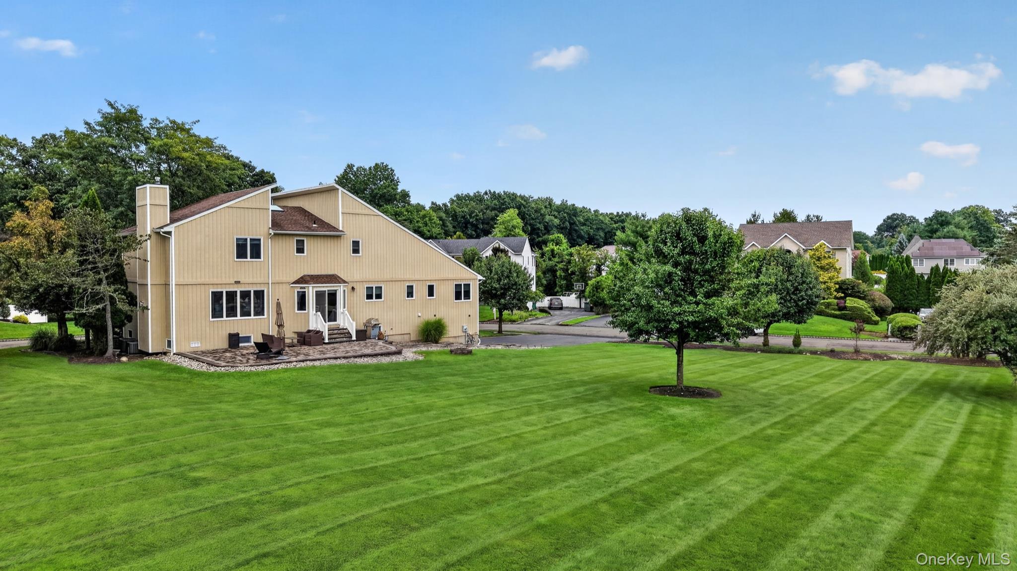 Single Family Lowell Drive Rockland County, NY 10956, MLS-1045938-42