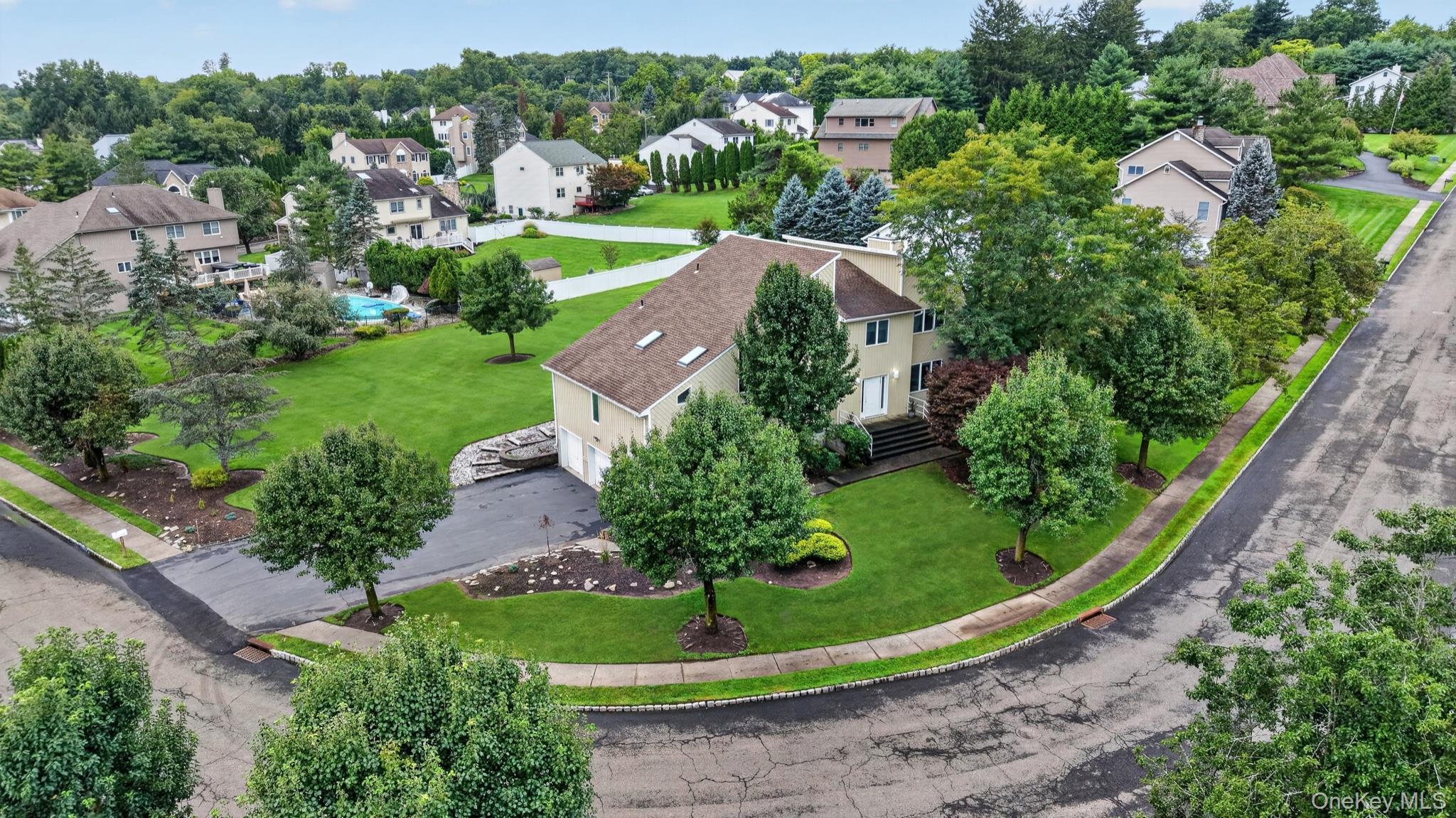 Single Family Lowell Drive Rockland County, NY 10956, MLS-1045938-46