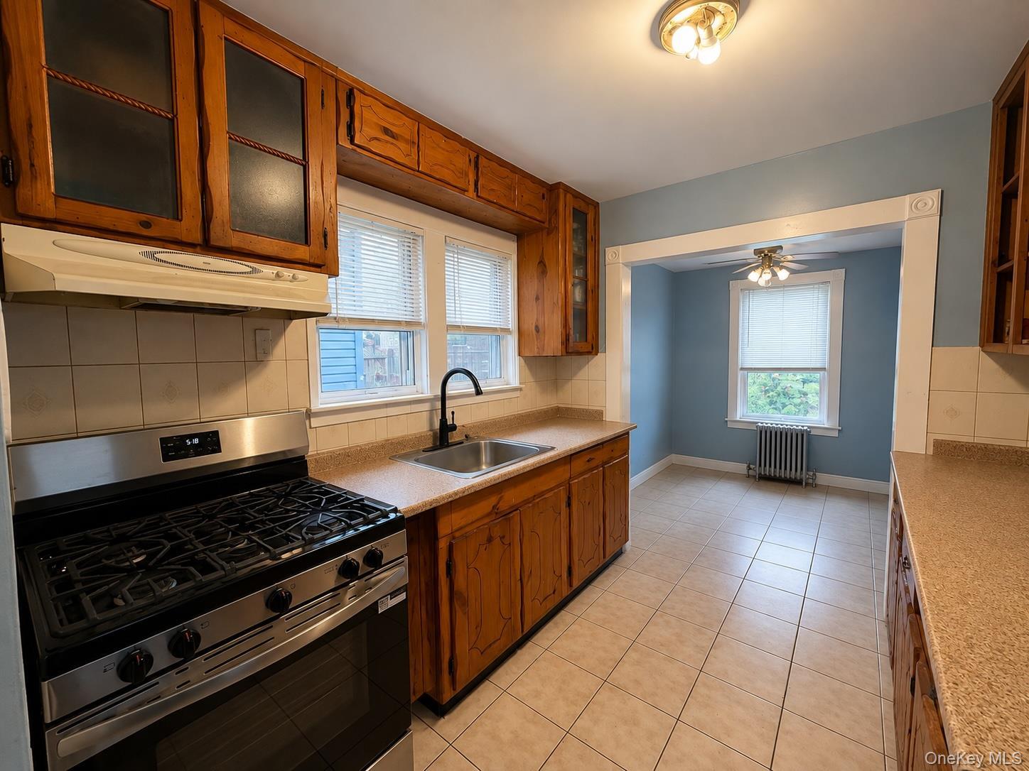 Single Family 200th Street Queens, NY 11412, MLS-1045952-11
