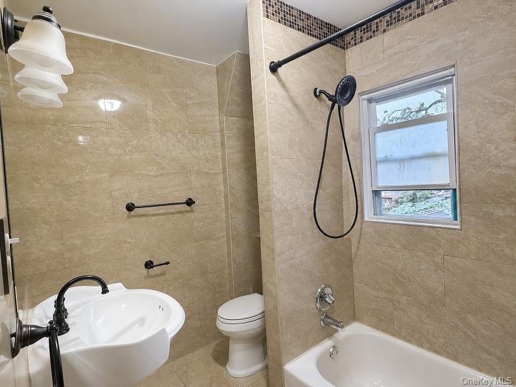 Single Family 200th Street Queens, NY 11412, MLS-1045952-15