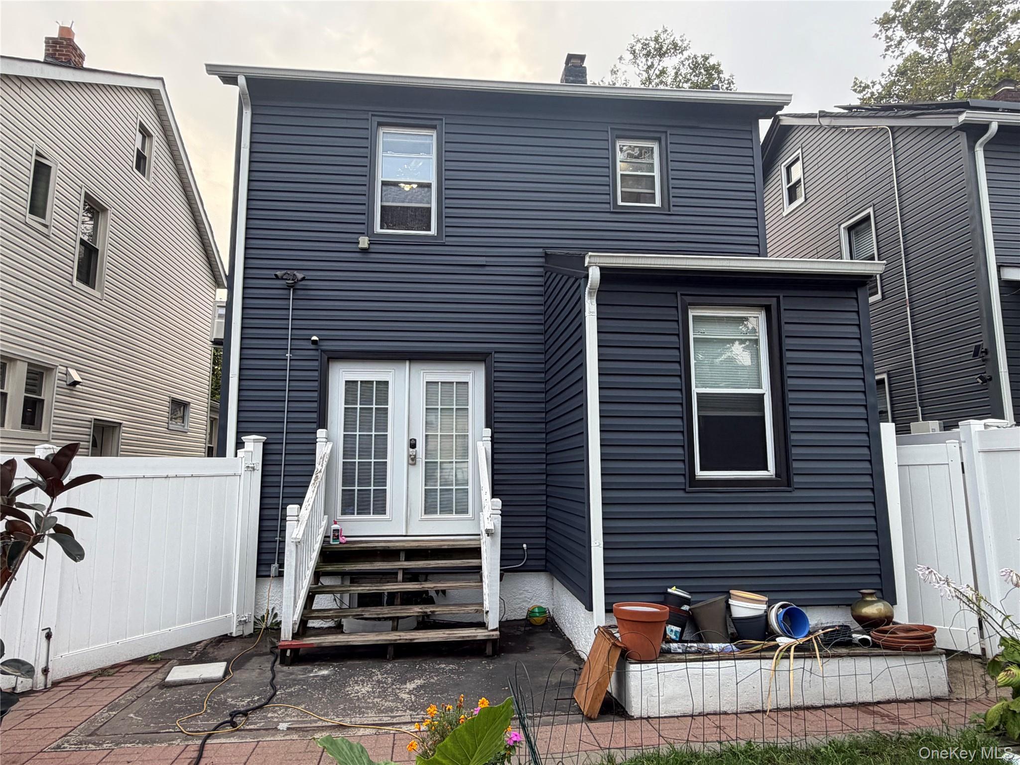 Single Family 200th Street Queens, NY 11412, MLS-1045952-3