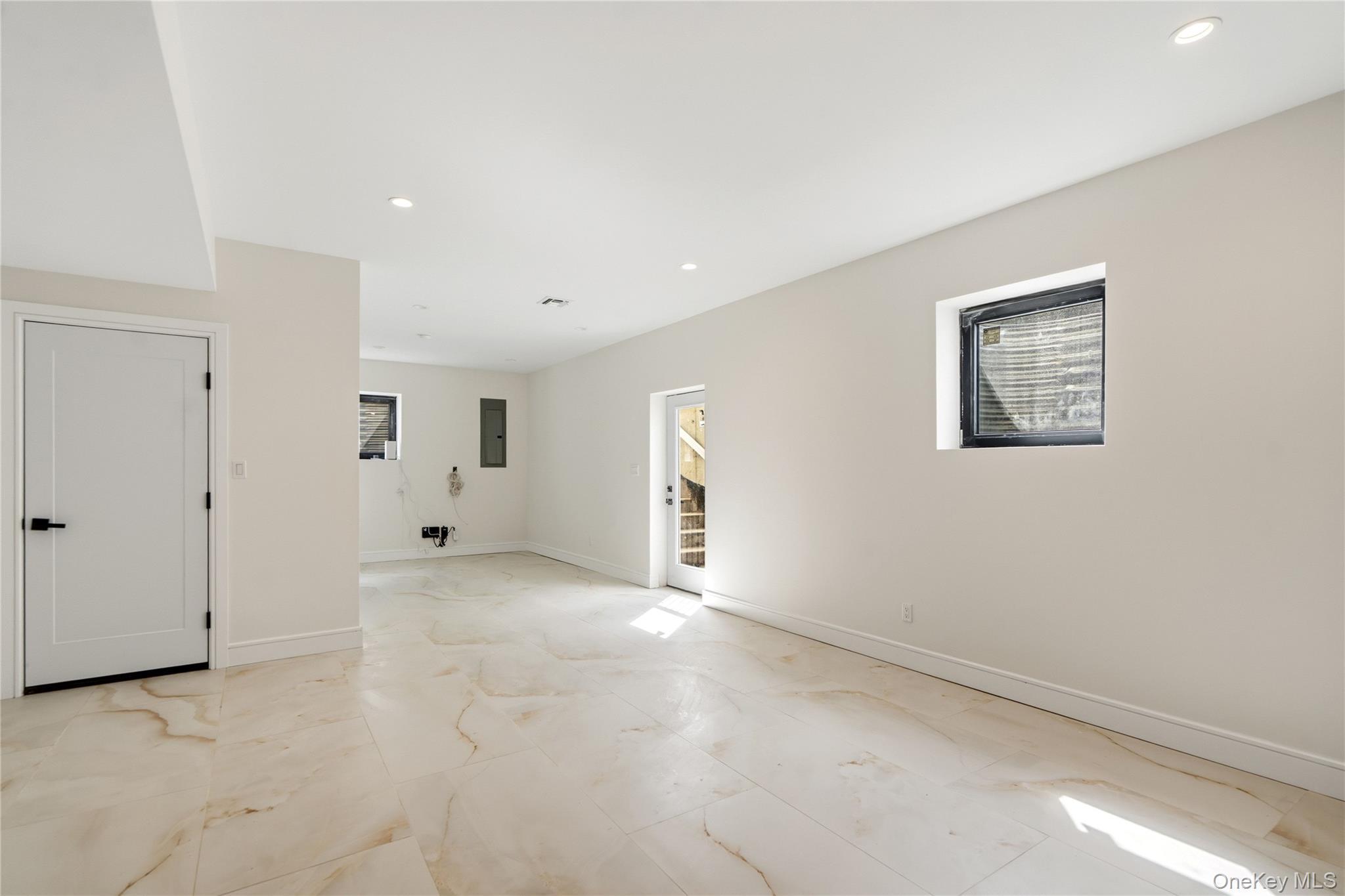 Single Family Hedge Lane  Nassau County, NY 11590, MLS-1045960-39