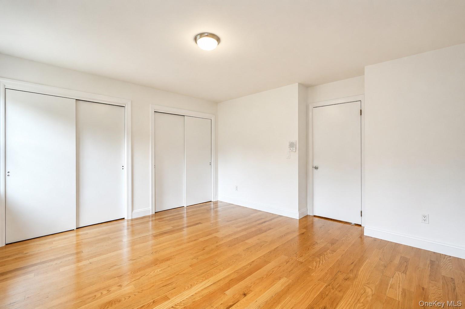 Single Family Fox Hunt Court Staten Island, NY 10301, MLS-1045966-27