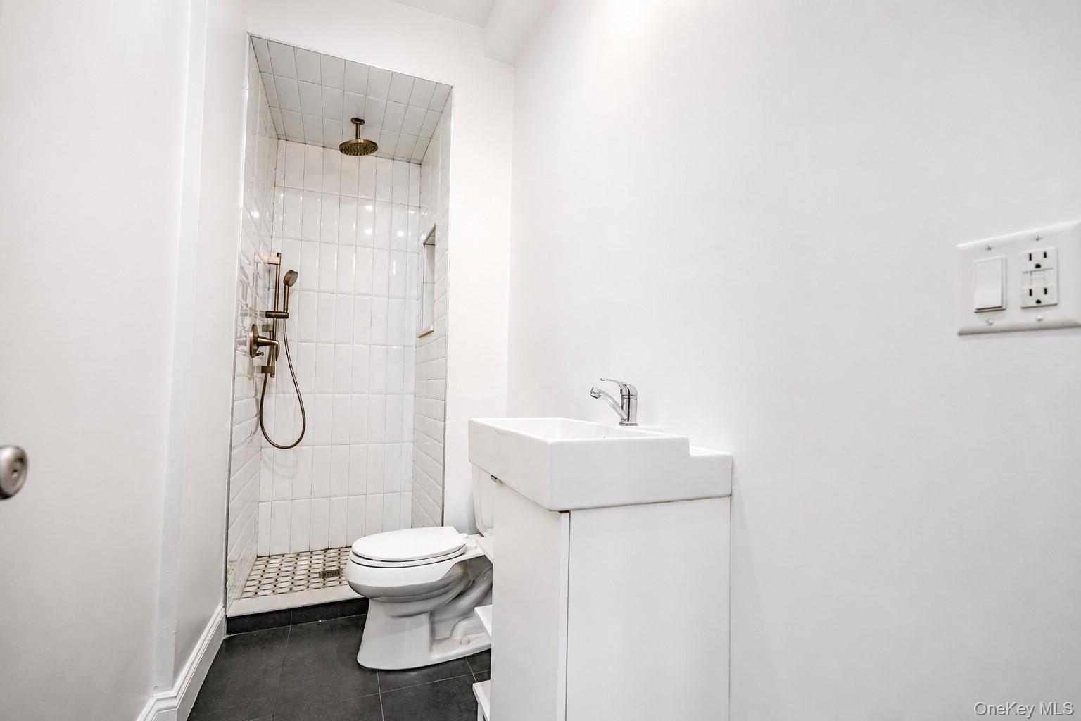 Single Family Fox Hunt Court Staten Island, NY 10301, MLS-1045966-30