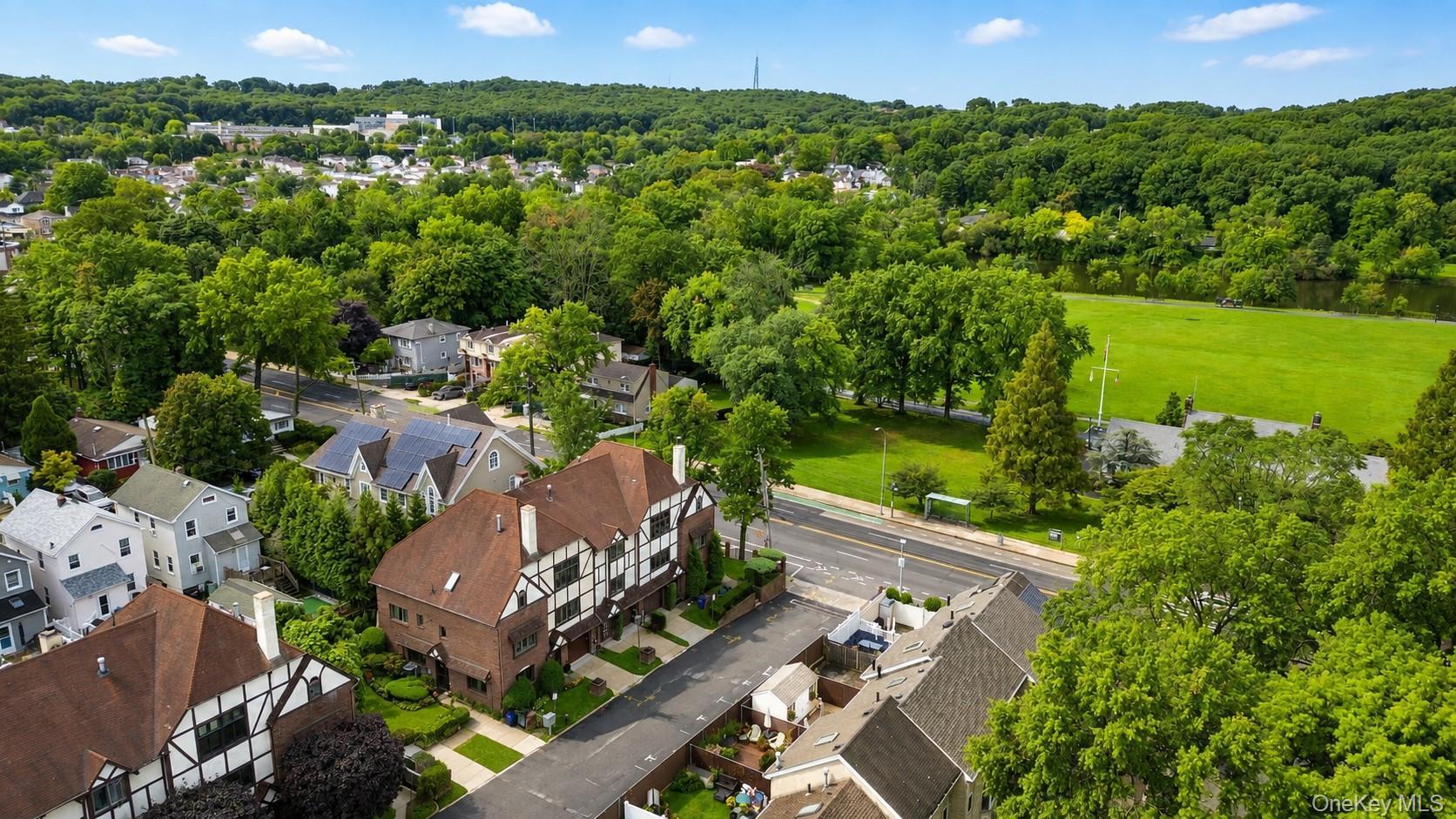 Single Family Fox Hunt Court Staten Island, NY 10301, MLS-1045966-41