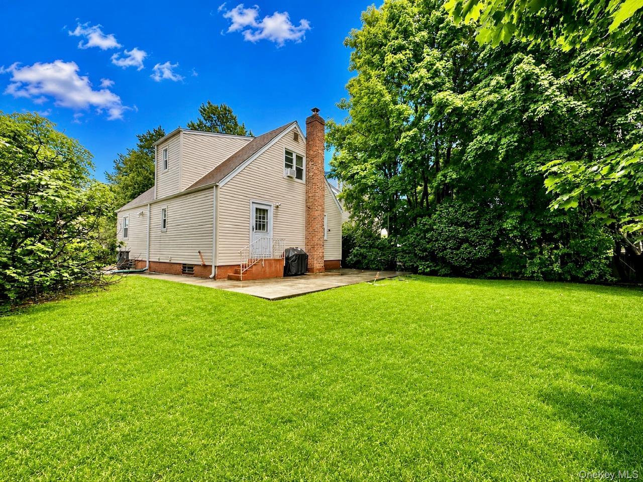 Single Family 205th Street  Queens, NY 11361, MLS-1045976-20