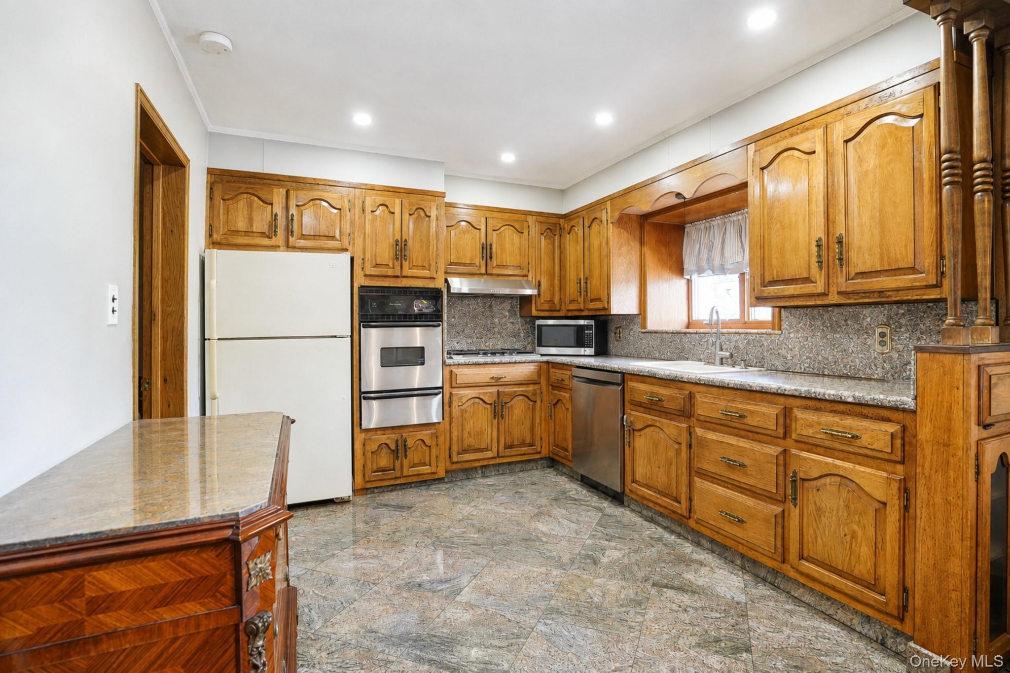 Single Family Stillwell Avenue Brooklyn, NY 11223, MLS-1045983-21