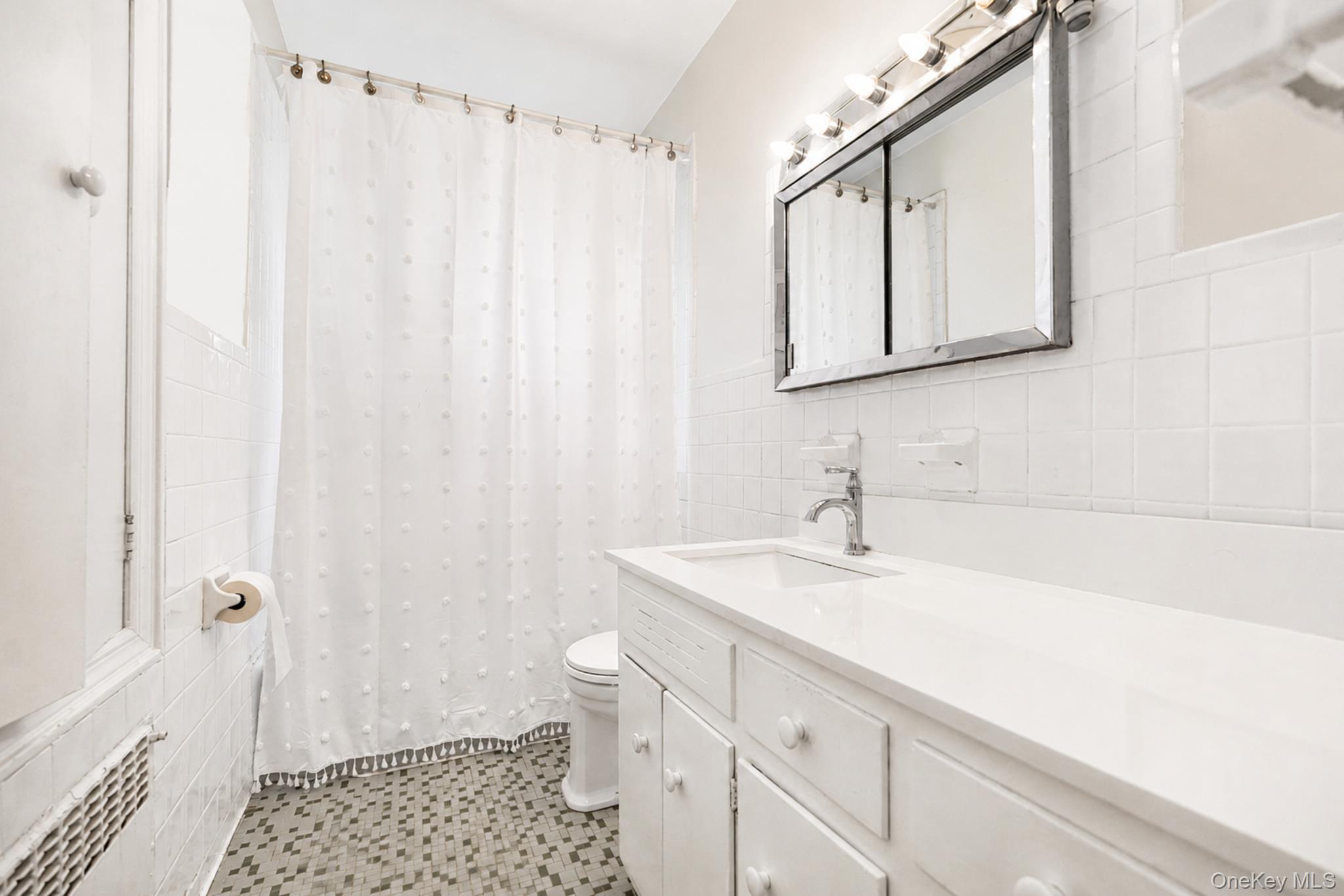 Single Family Stillwell Avenue Brooklyn, NY 11223, MLS-1045983-27