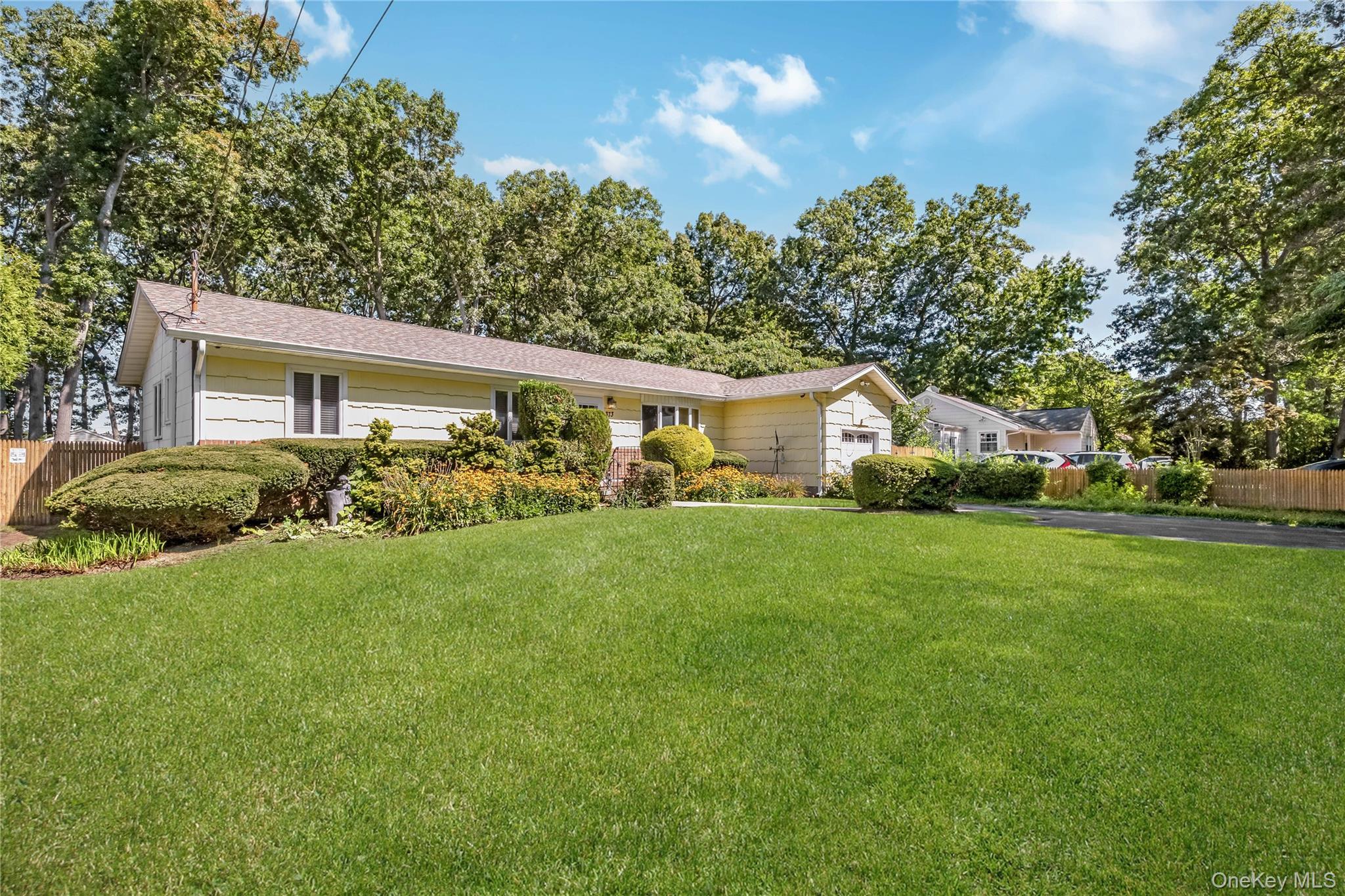Single Family Nicolls Road Suffolk County, NY 11729, MLS-1045991-2