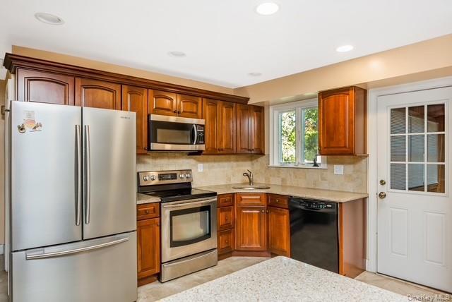 Single Family Nicolls Road Suffolk County, NY 11729, MLS-1045991-8