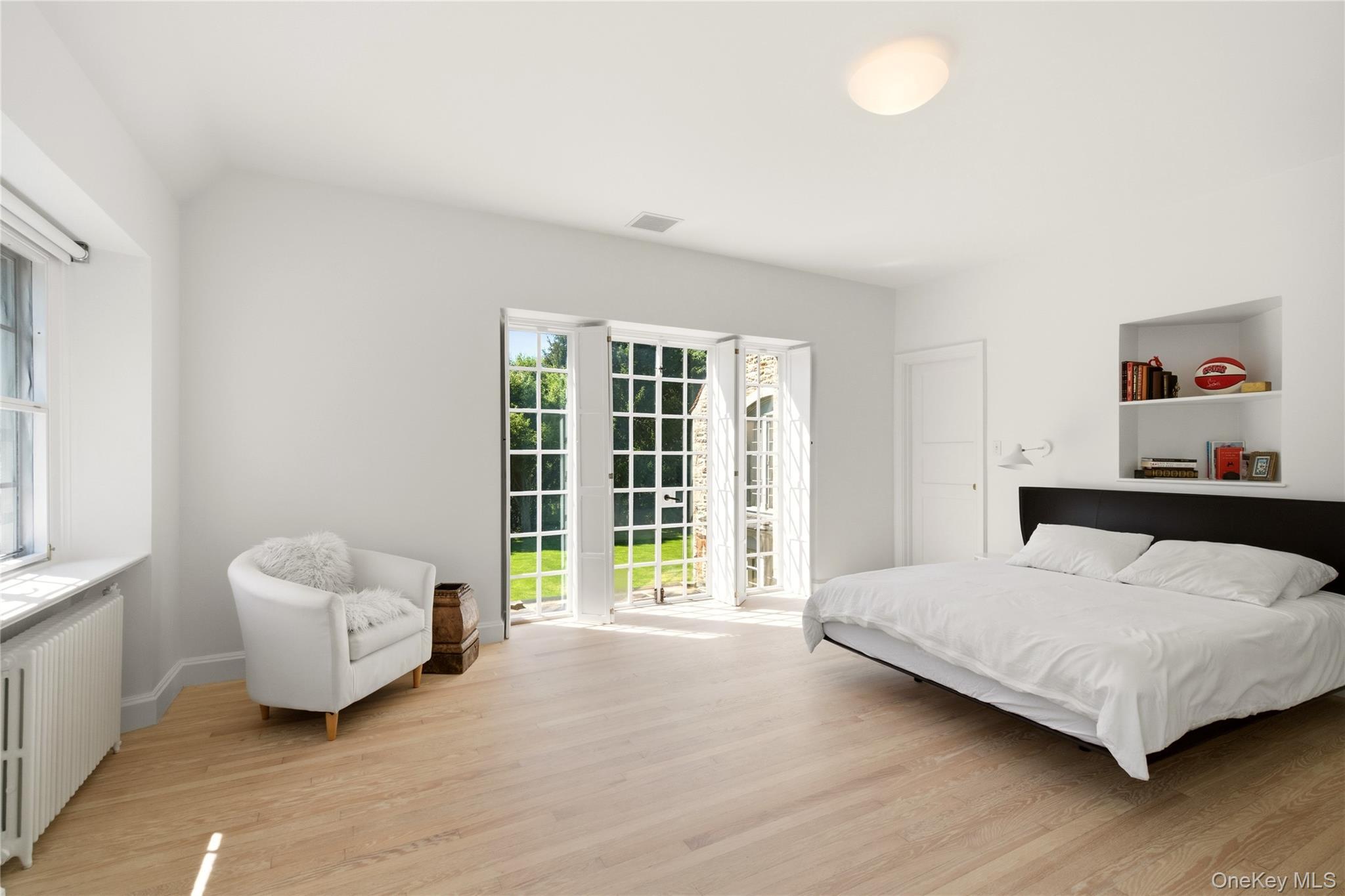 Single Family White Hill Road Suffolk County, NY 11724, MLS-1045994-27