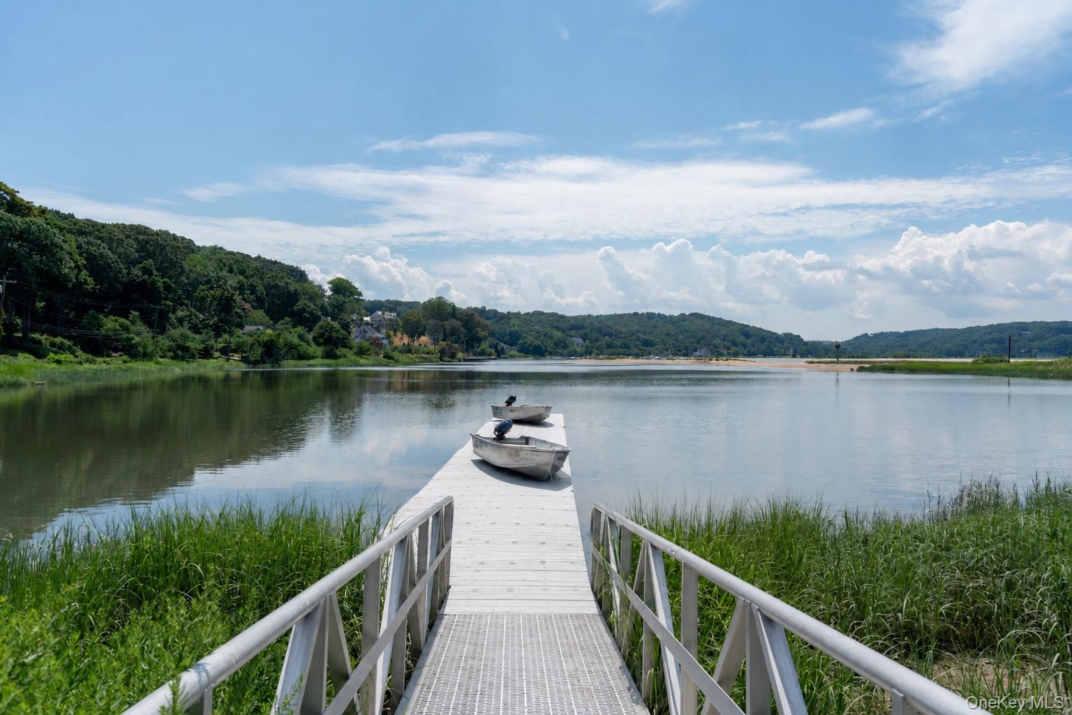 Single Family White Hill Road  Suffolk County, NY 11724, MLS-1045994-45