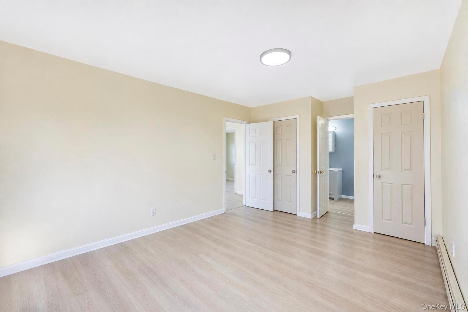 Single Family Sherman Avenue Nassau County, NY 11554, MLS-1045997-15