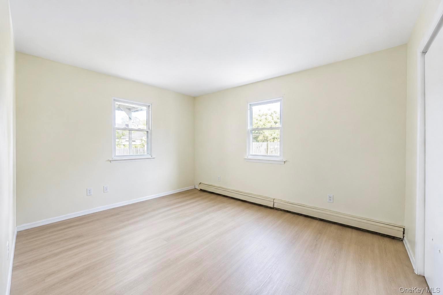 Single Family Sherman Avenue Nassau County, NY 11554, MLS-1045997-20