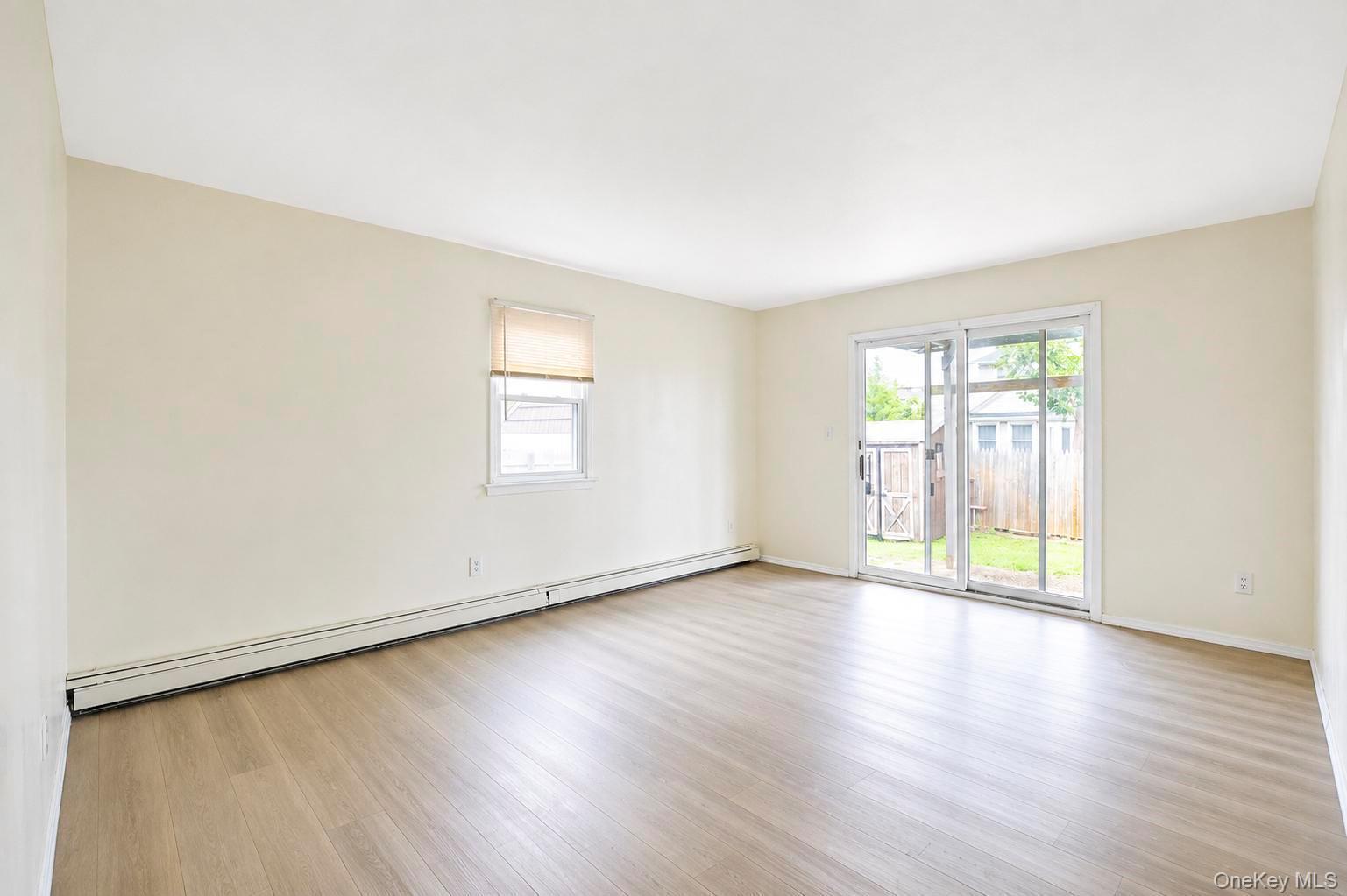 Single Family Sherman Avenue Nassau County, NY 11554, MLS-1045997-21