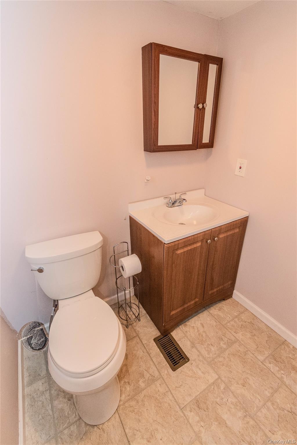 Single Family Sinpatch Road  Dutchess County, NY 12592, MLS-1046005-13