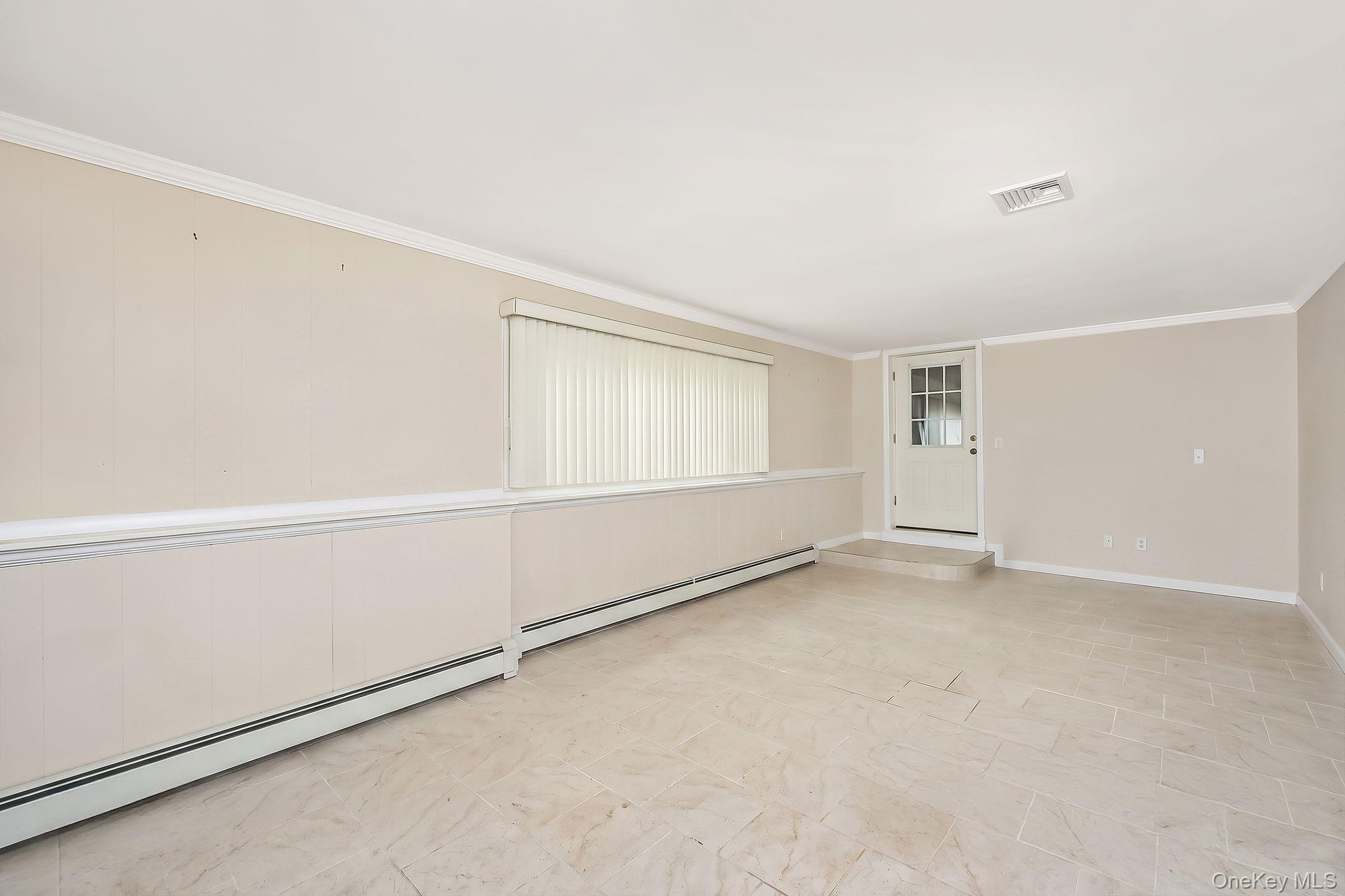 Single Family Prairie Lane  Suffolk County, NY 11757, MLS-1046025-9