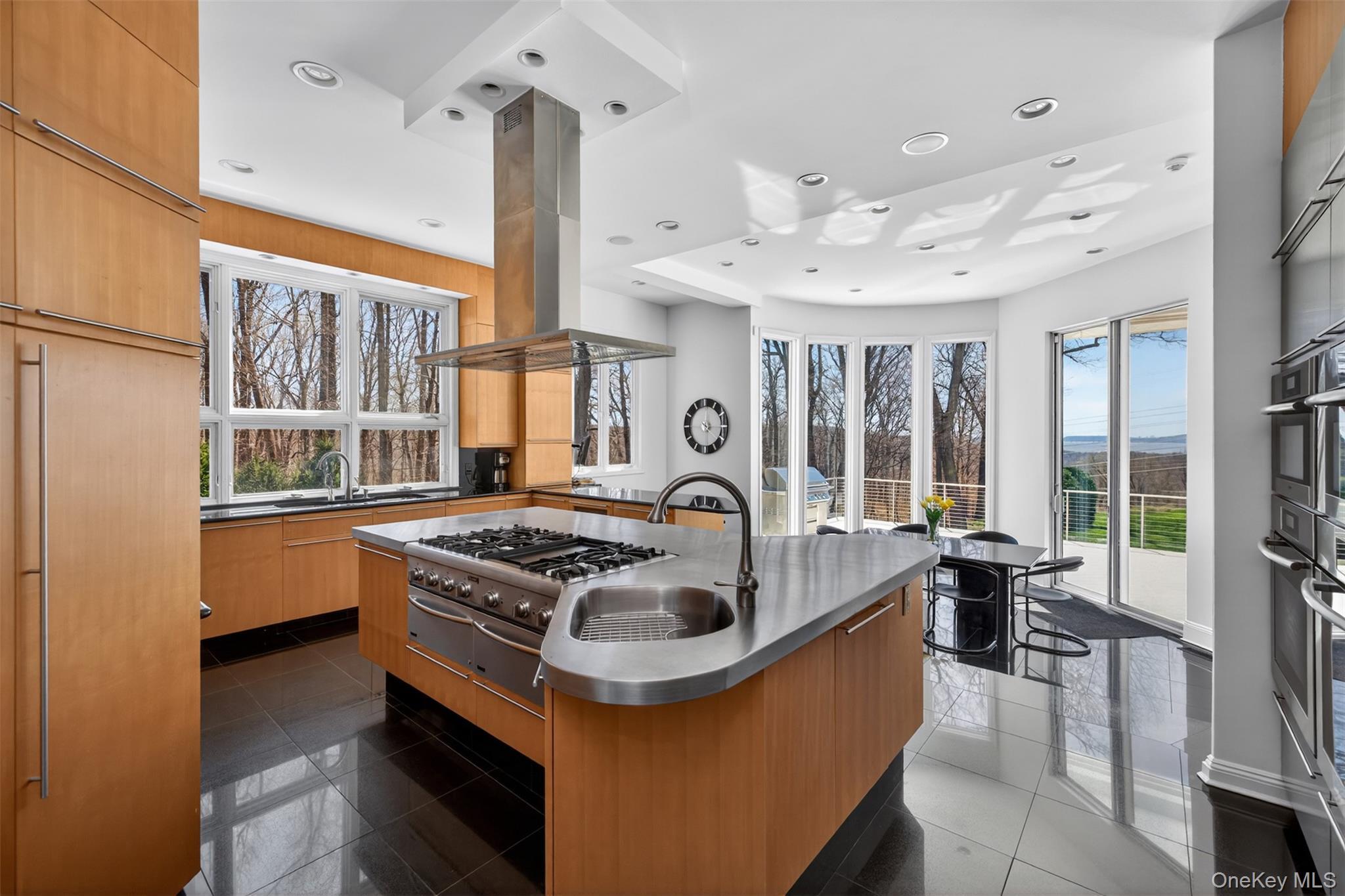 Single Family Bramblebush Road  Westchester County, NY 10520, MLS-1046026-22