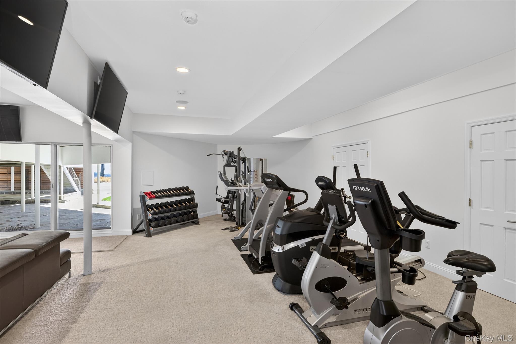 Single Family Bramblebush Road  Westchester County, NY 10520, MLS-1046026-38